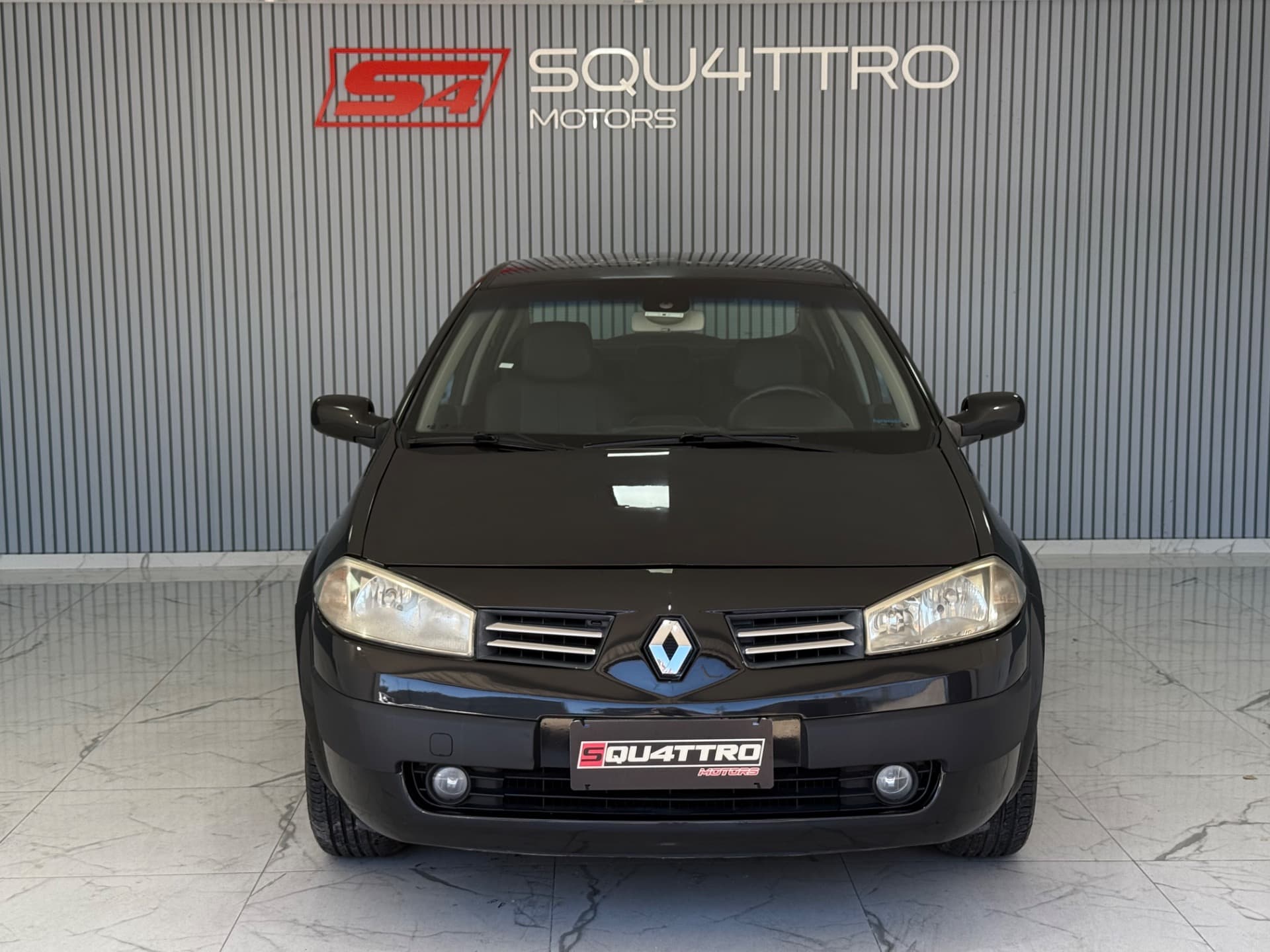 Renault Megane Sedan Dynamique 2.0 16v 4p 2011 miniatura 2