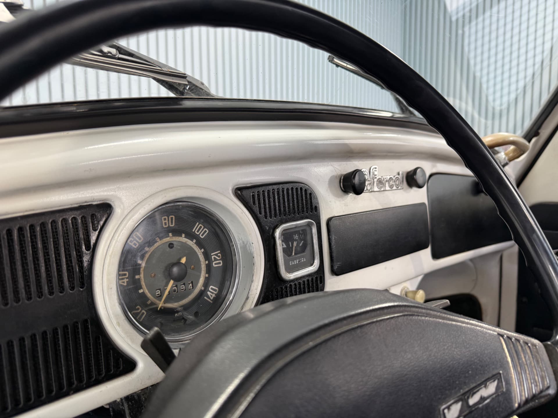 Volkswagen Fusca 1300 1973 miniatura 9