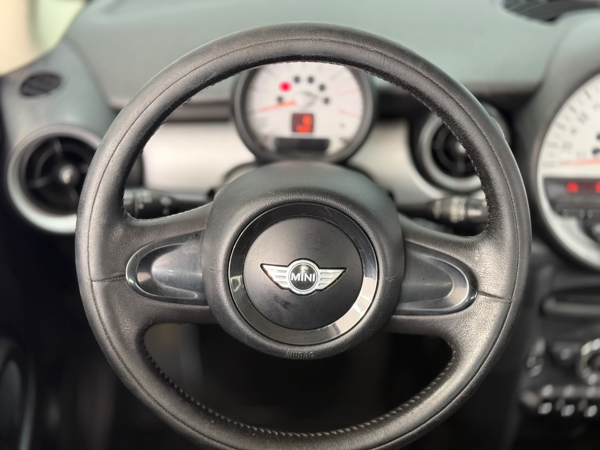 Mini Cooper One 1.6 2013 miniatura 9