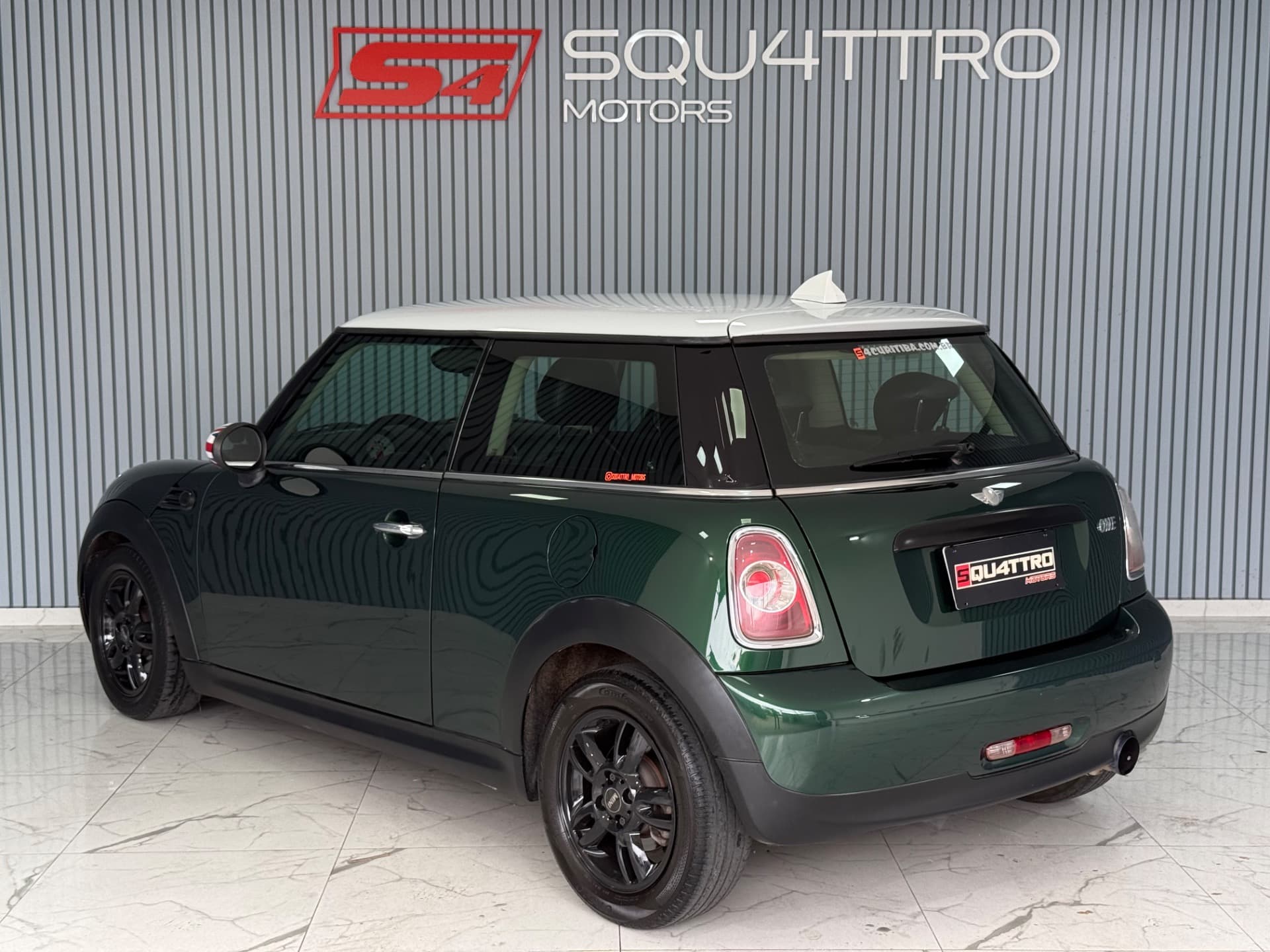 Mini Cooper One 1.6 2013 miniatura 6