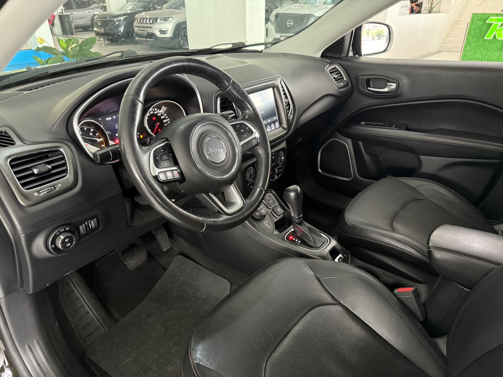 Jeep Compass Longitude D 2018 miniatura 15