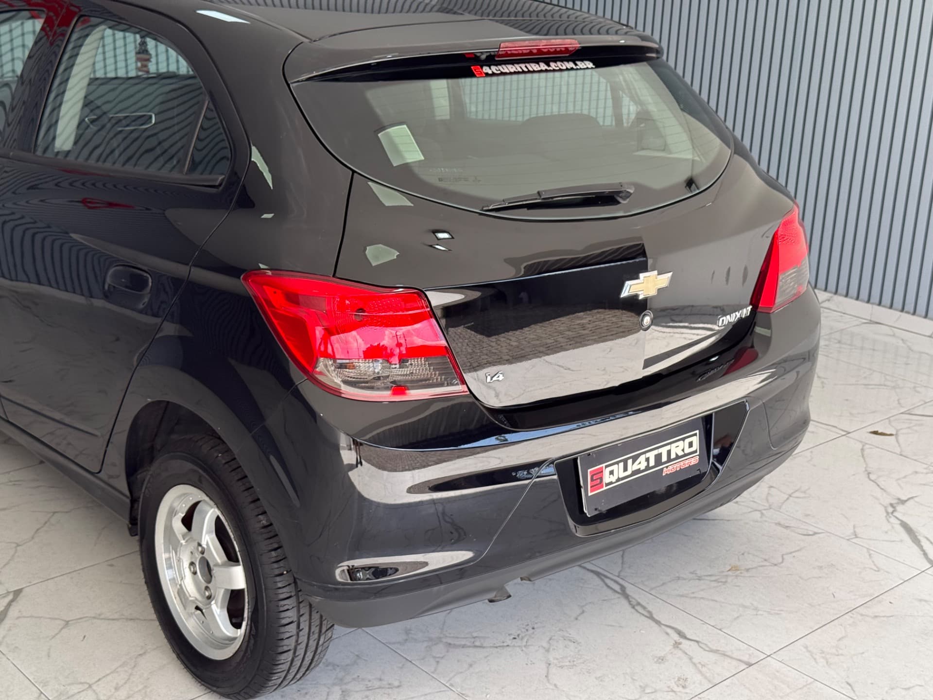 Chevrolet Onix 1.4mt Lt 2013 miniatura 21