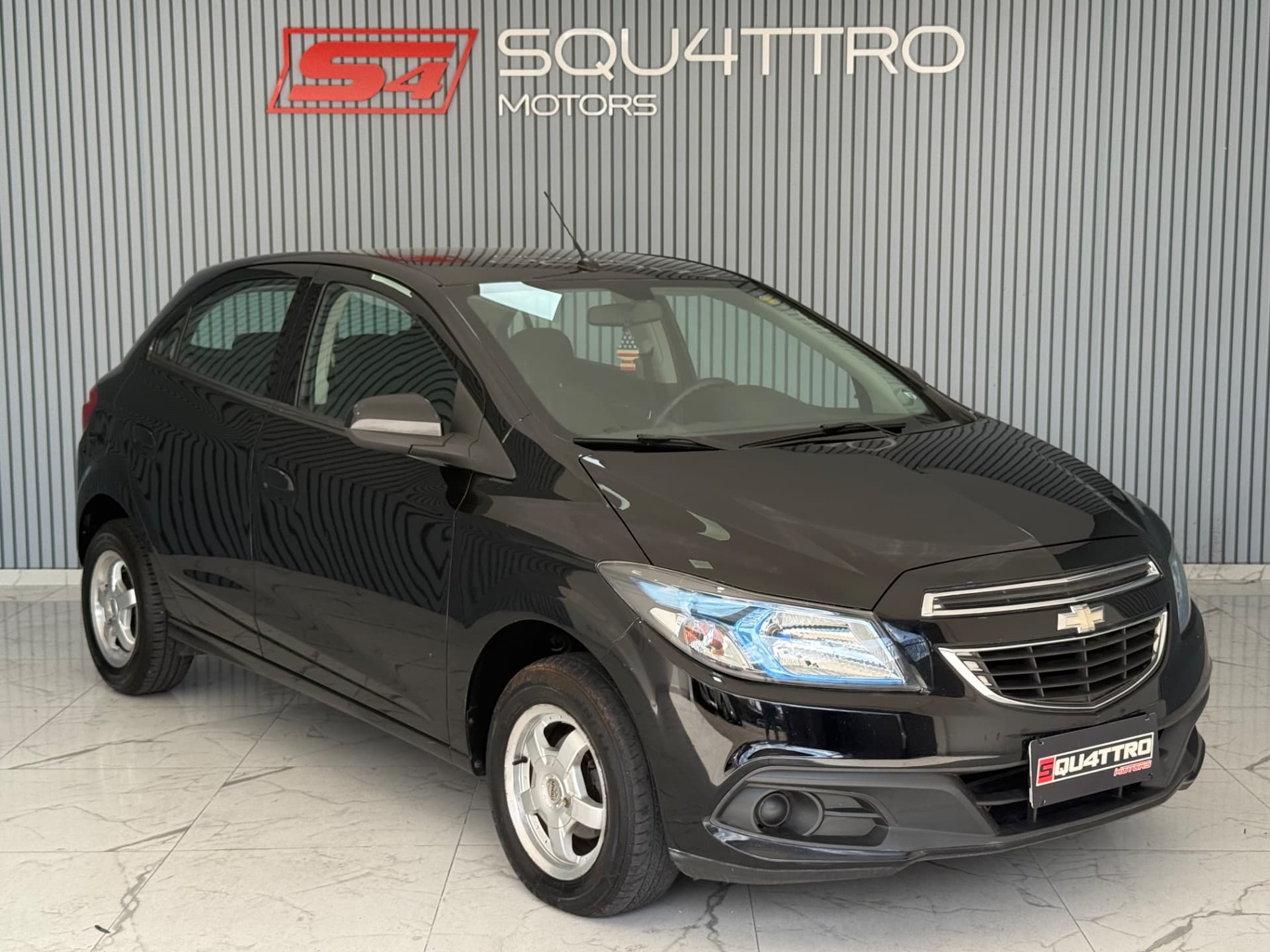 Chevrolet Onix 1.4mt Lt 2013 miniatura 3