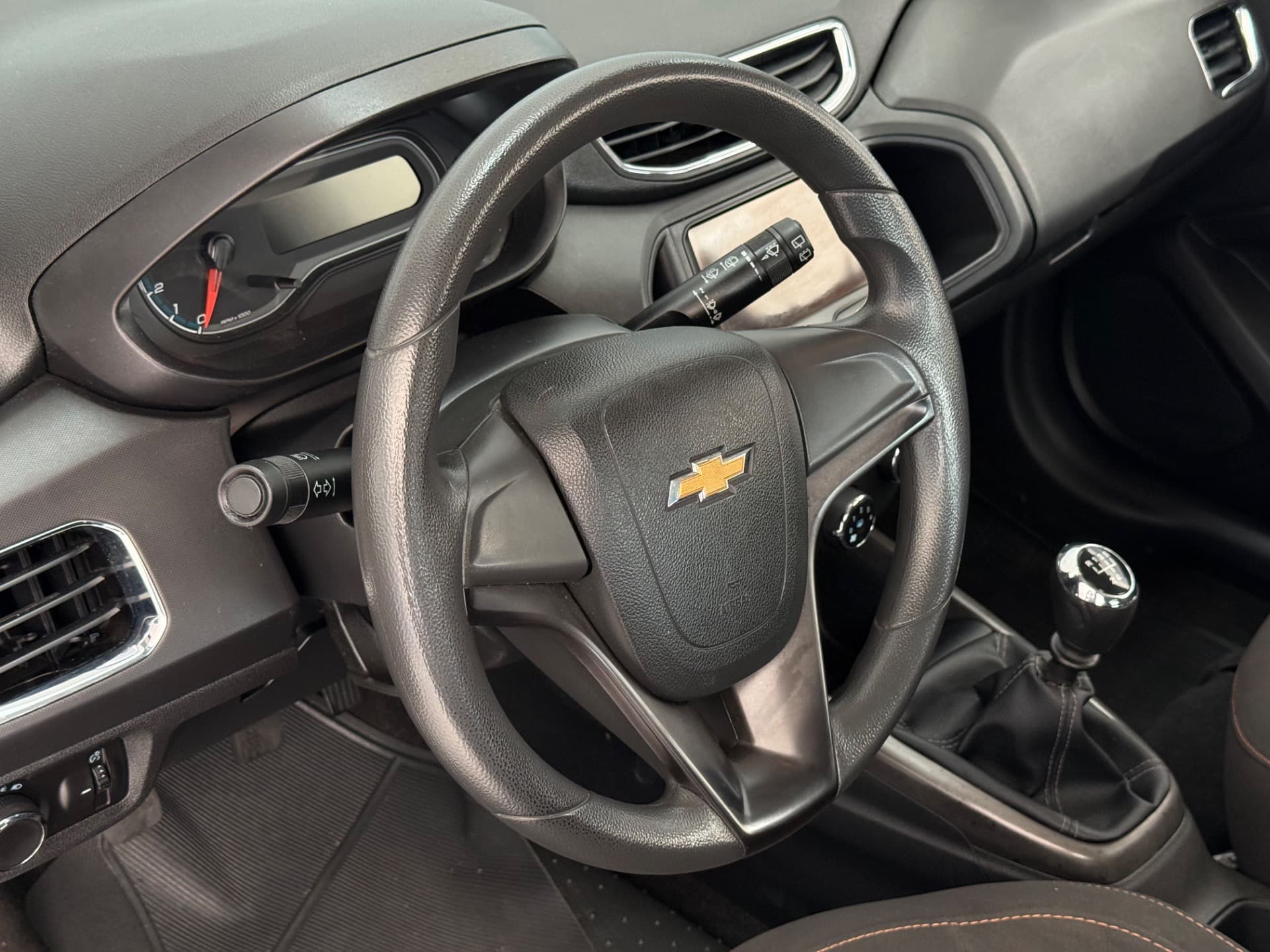 Chevrolet Onix 1.4mt Lt 2013 miniatura 7
