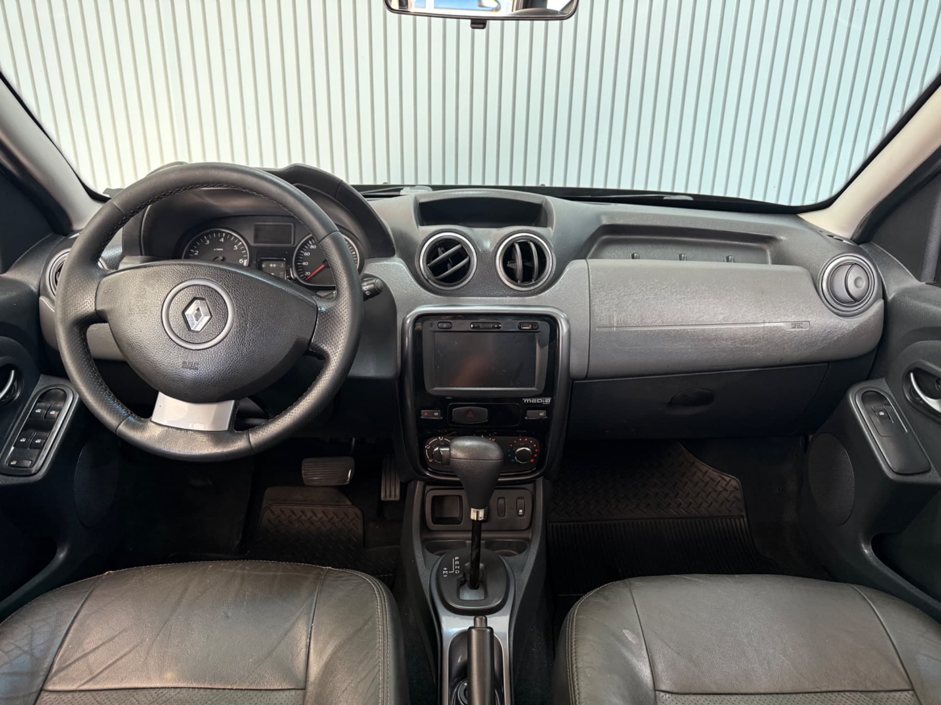 Renault Duster 20 D 4x2a 2015 miniatura 28
