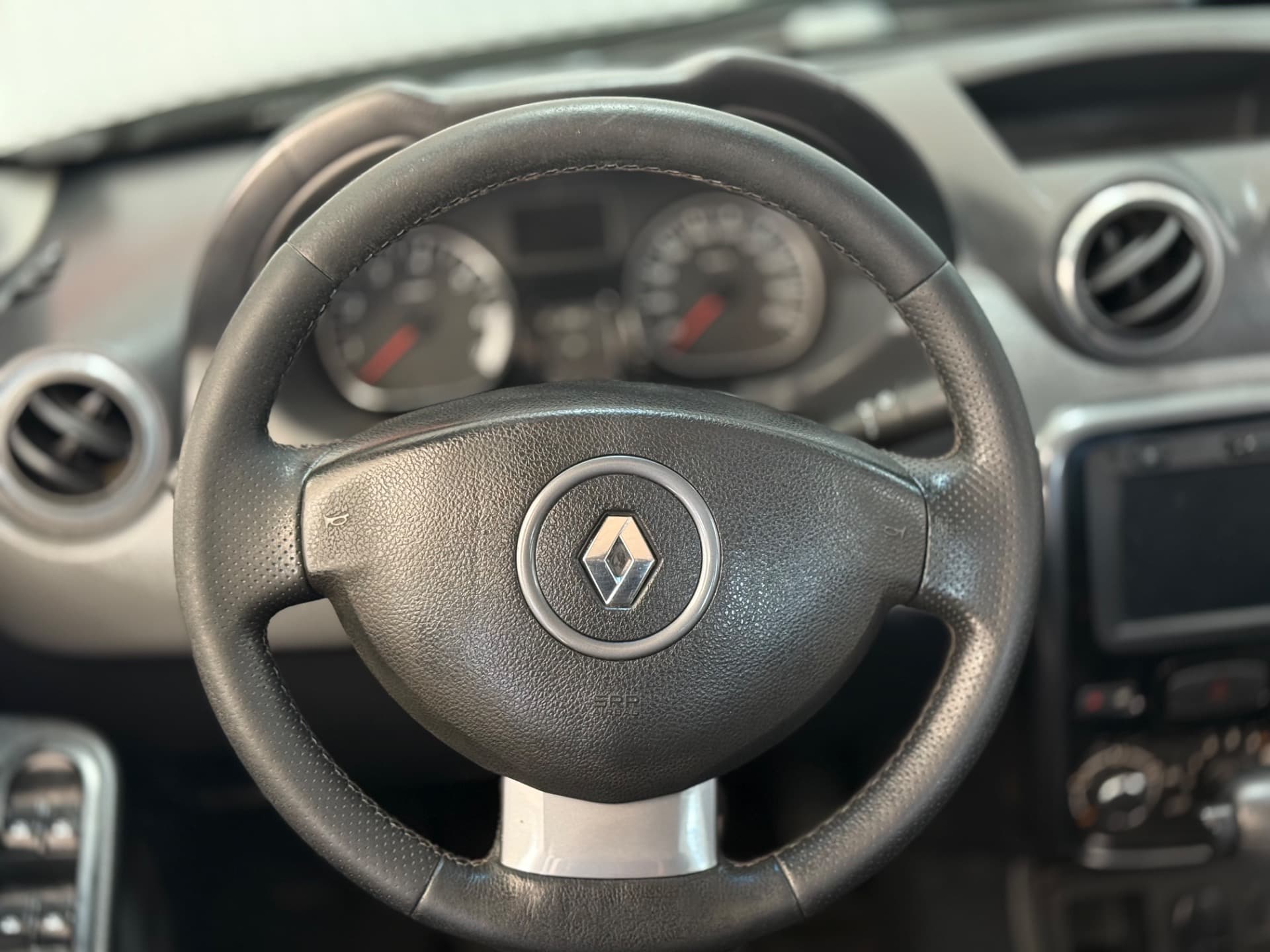 Renault Duster 20 D 4x2a 2015 miniatura 9