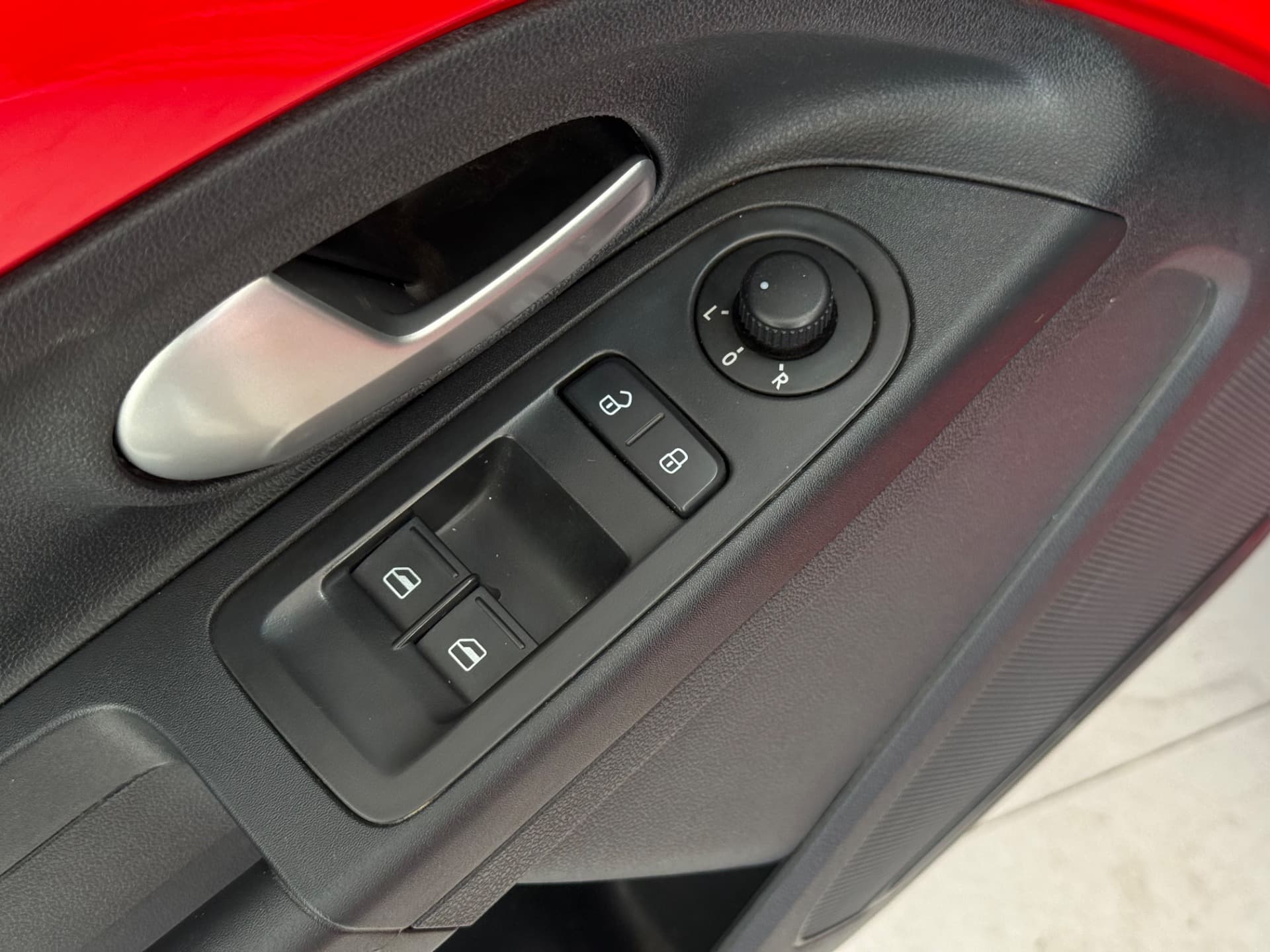 Volkswagen Up Move Mb 2017 miniatura 14