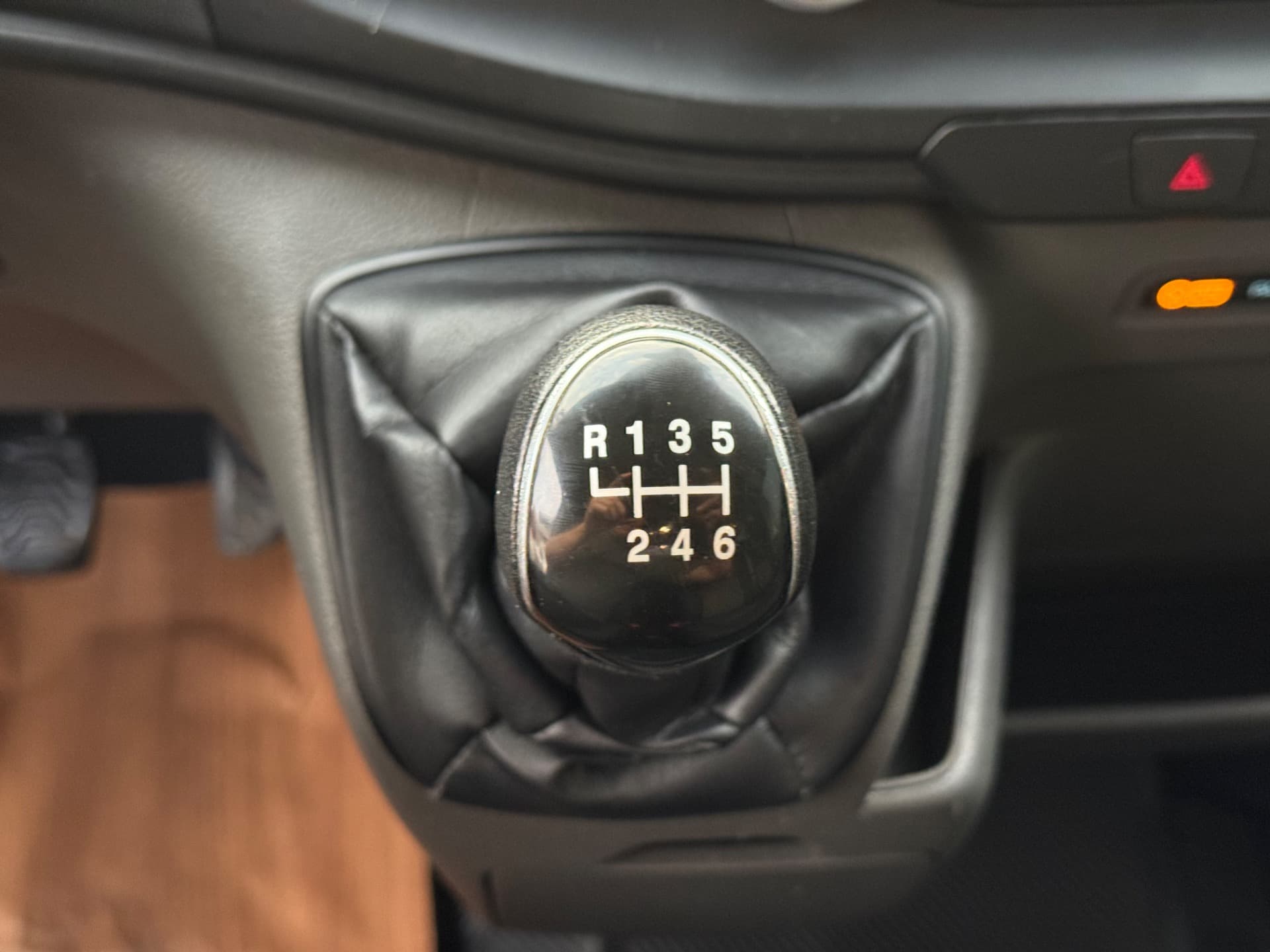 Ford Transit Minibus Vidrada 2.0 16v Diesel 2022 miniatura 9