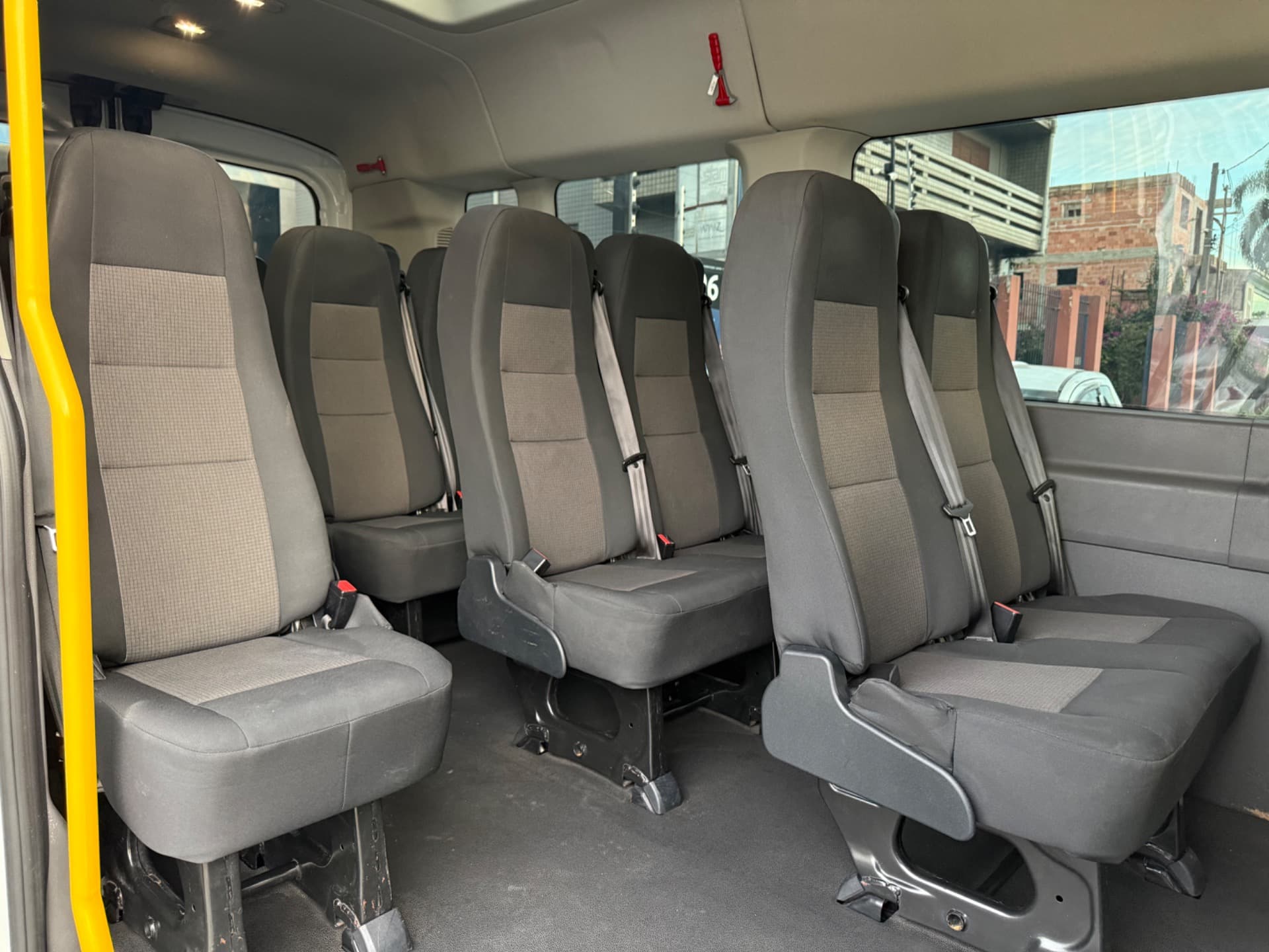Ford Transit Minibus Vidrada 2.0 16v Diesel 2022 miniatura 15