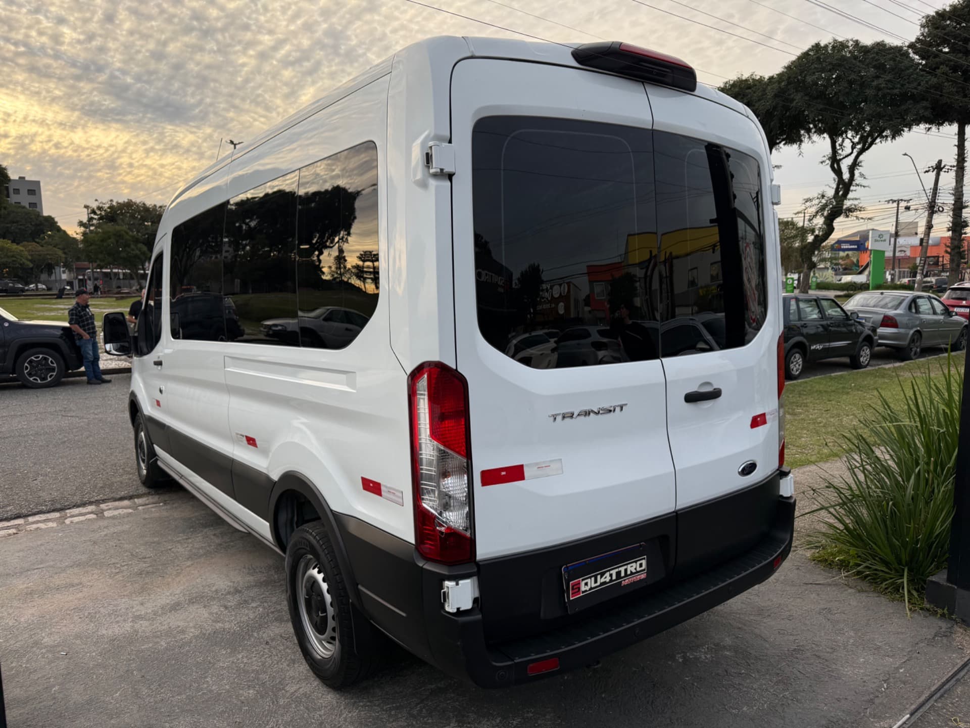Ford Transit Minibus Vidrada 2.0 16v Diesel 2022 miniatura 5