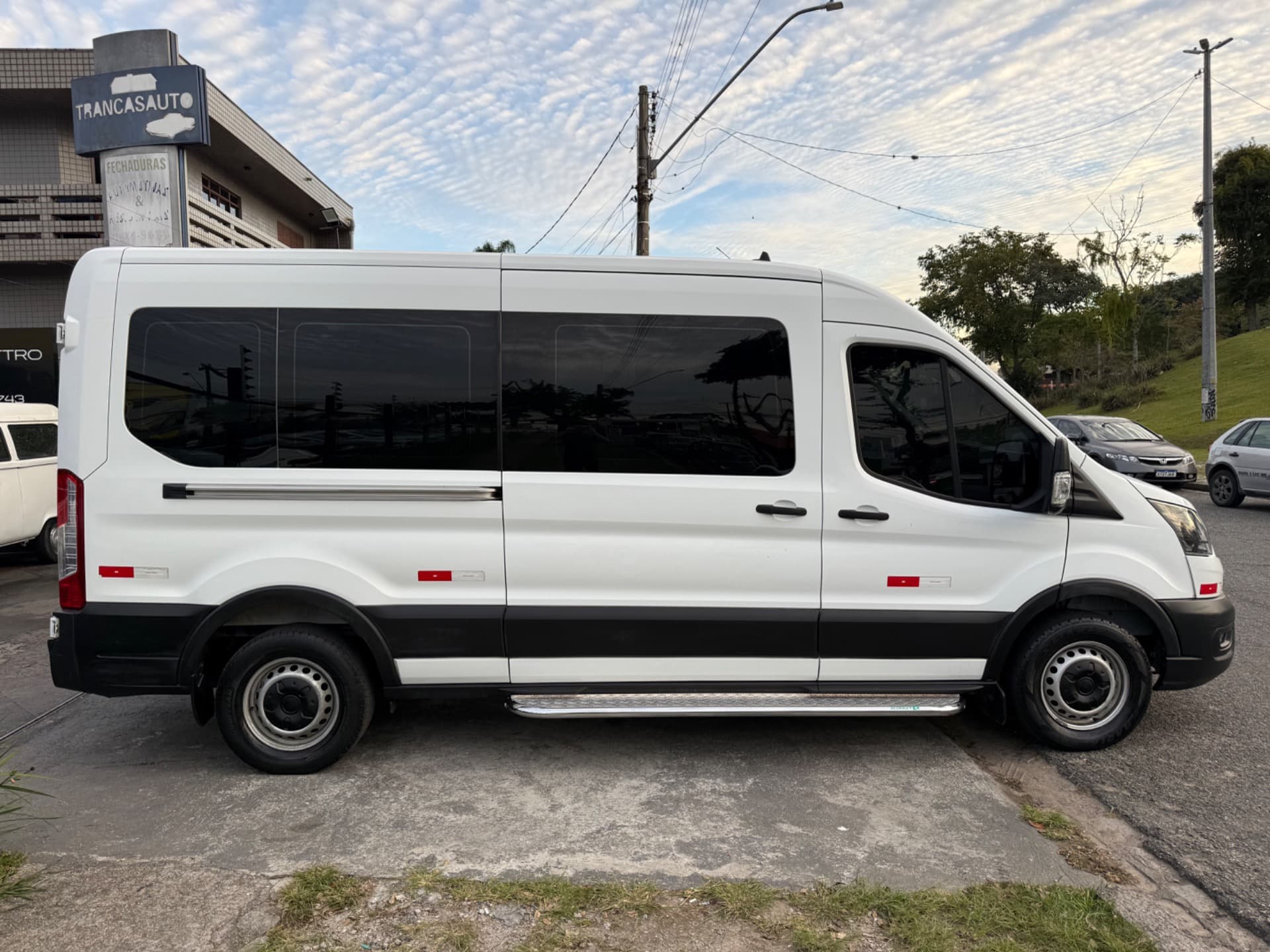 Ford Transit Minibus Vidrada 2.0 16v Diesel 2022 miniatura 4