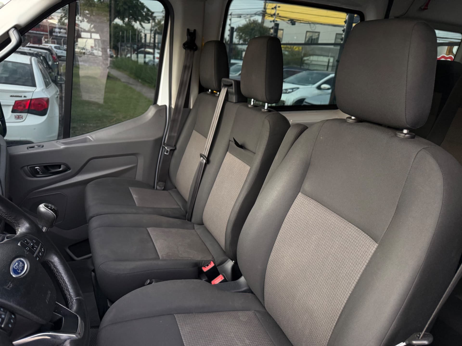 Ford Transit Minibus Vidrada 2.0 16v Diesel 2022 miniatura 8