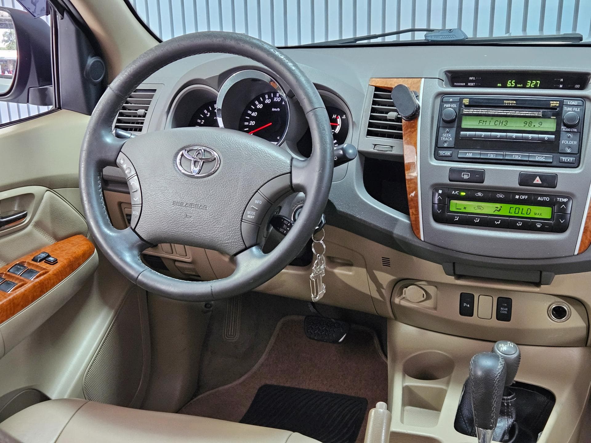 Toyota Hilux Sw4 Srv 4x4 2011 miniatura 22