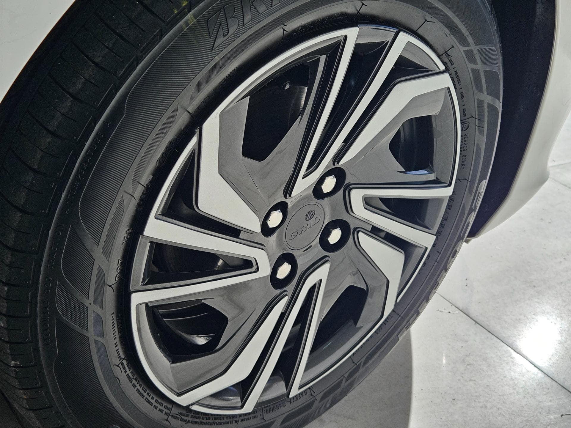 Chevrolet Onix 1.0mt Lt2 2024 miniatura 27