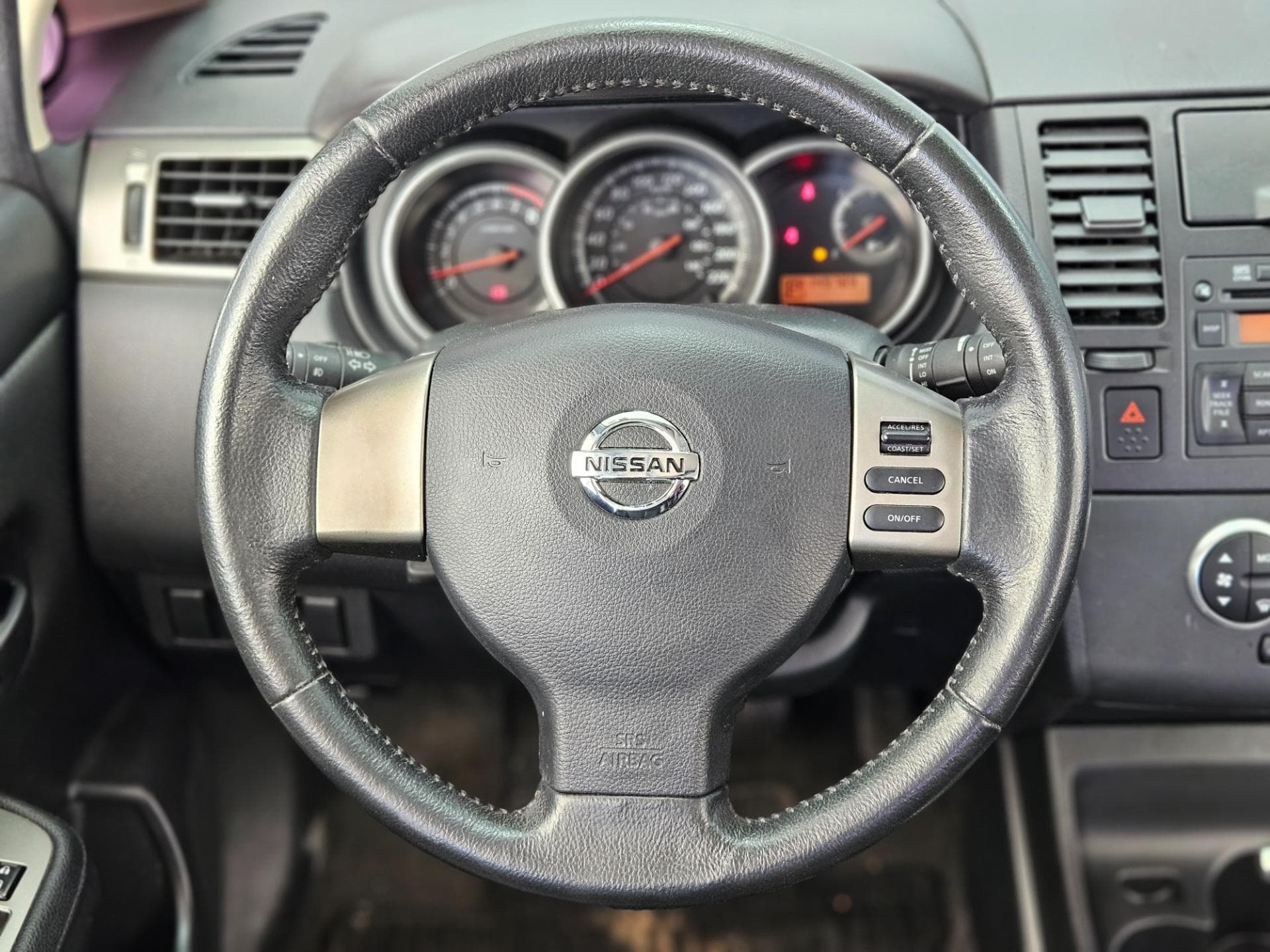 Nissan Tiida 18sl Flex 2013 miniatura 7