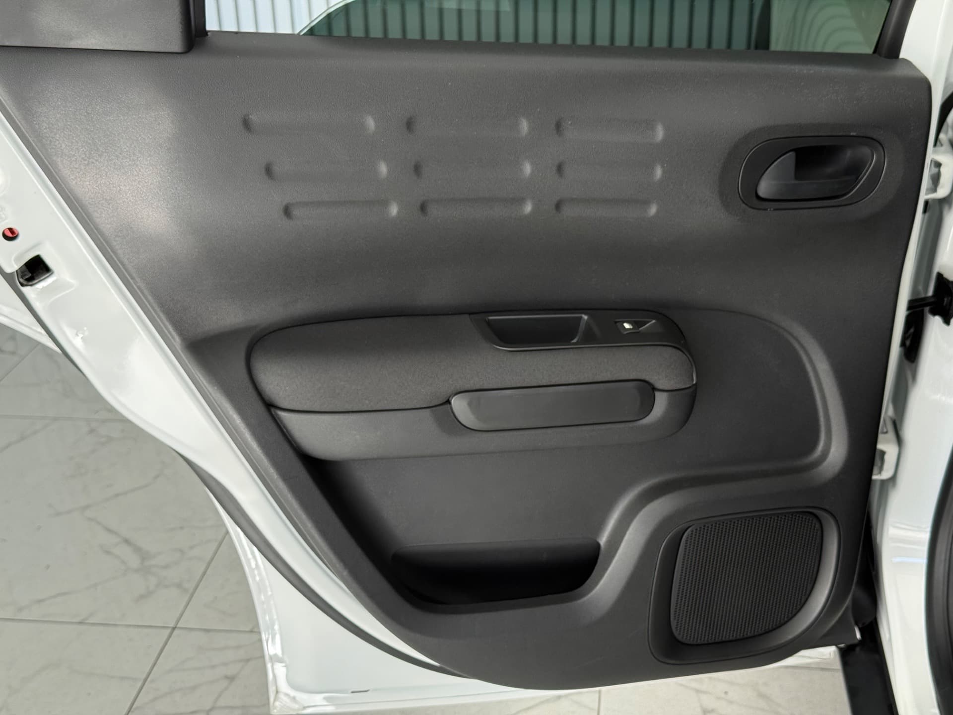 Citroen C4 Cactus Feel Bu 2020 miniatura 17