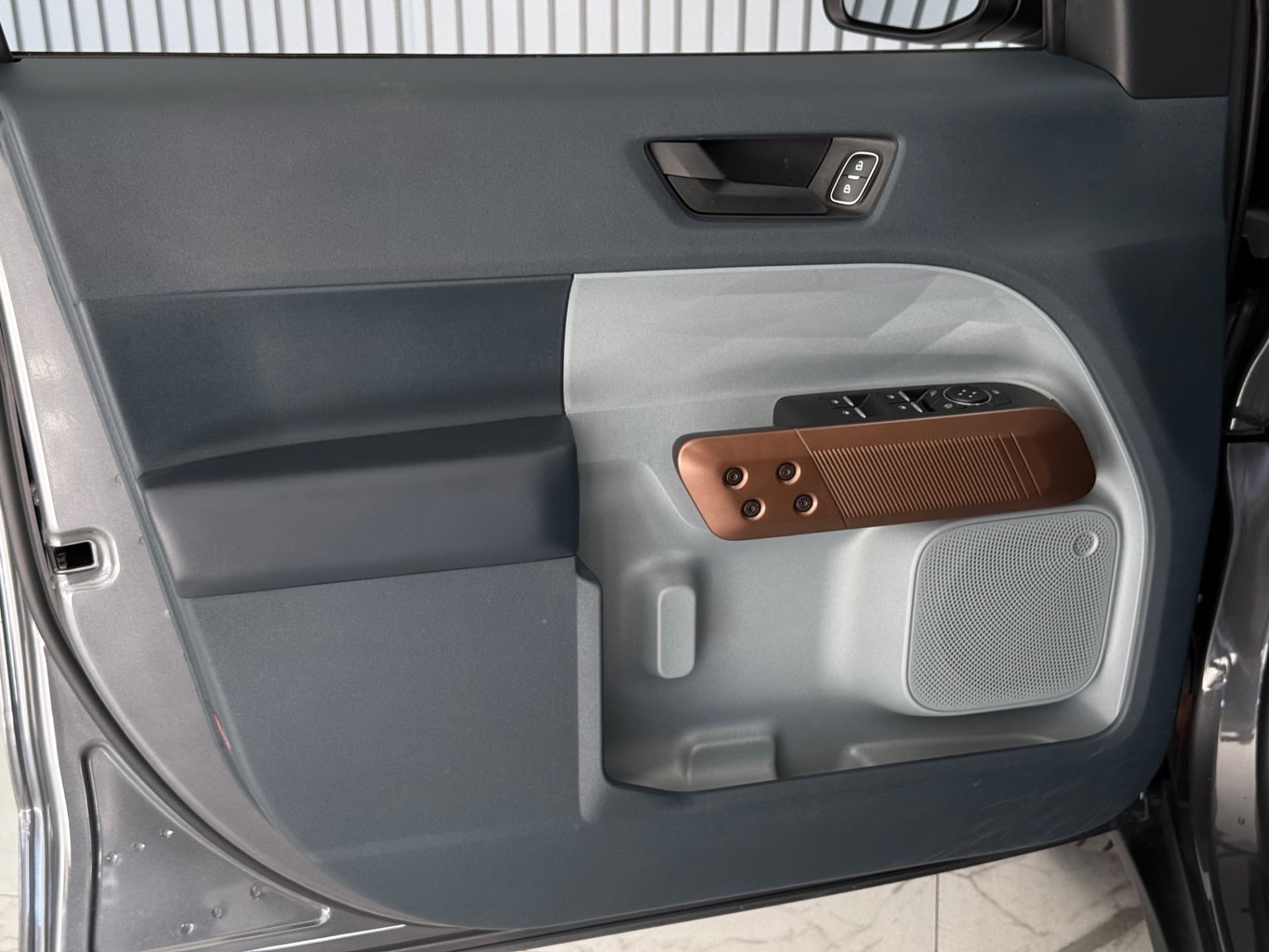 Ford Maverick Lariat Hybrid 2.5 Aut 2024 miniatura 18