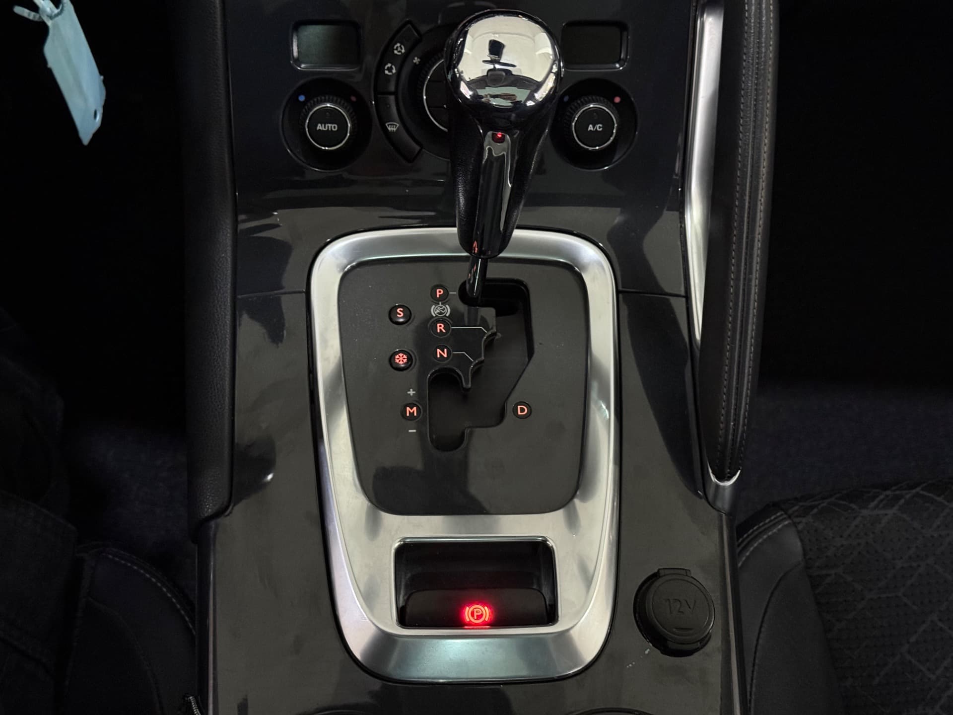 Peugeot 3008griffe Thp 2015 miniatura 10