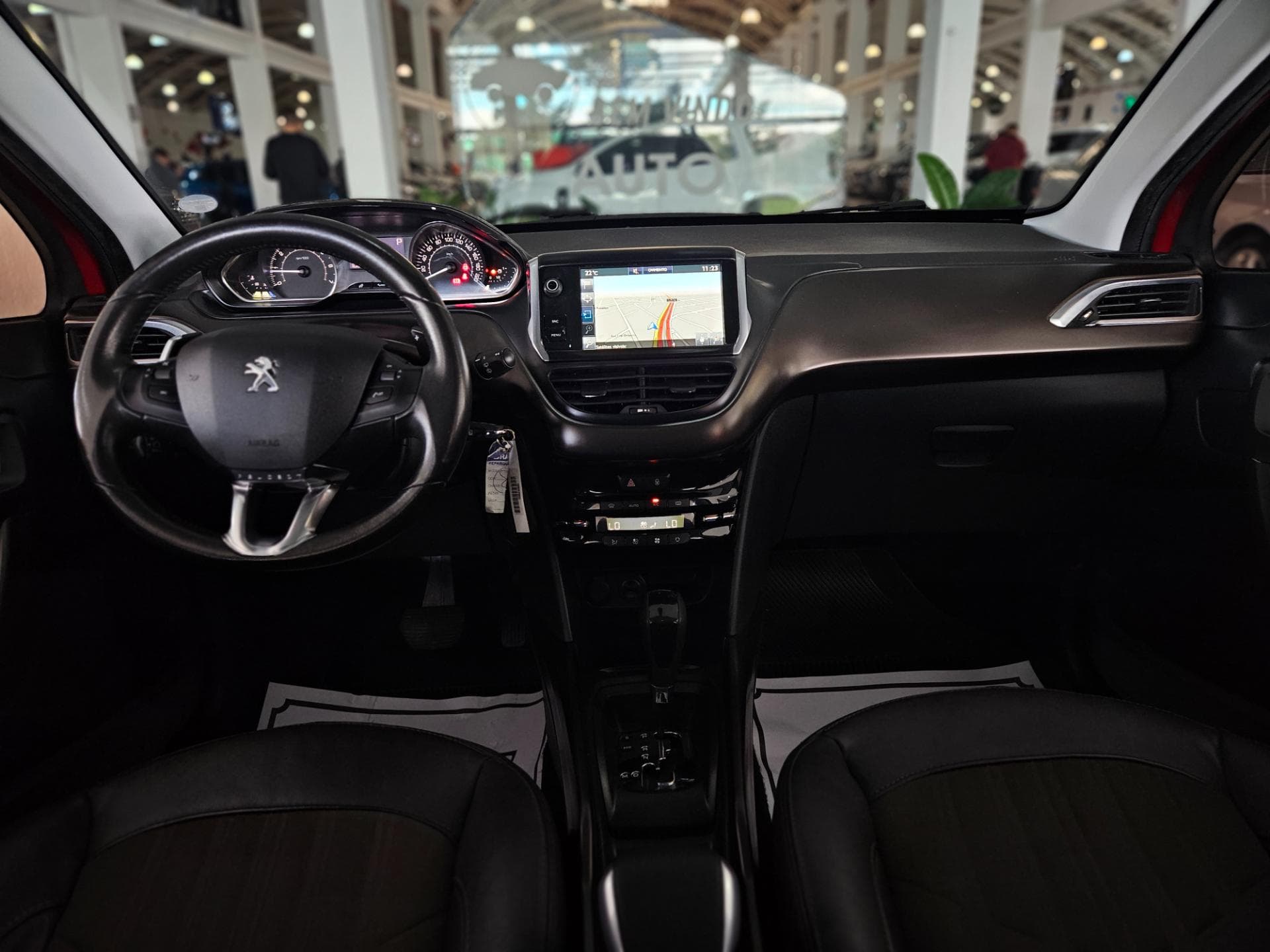Peugeot 2008 Griffe 1.6 Automatico 2017 miniatura 28