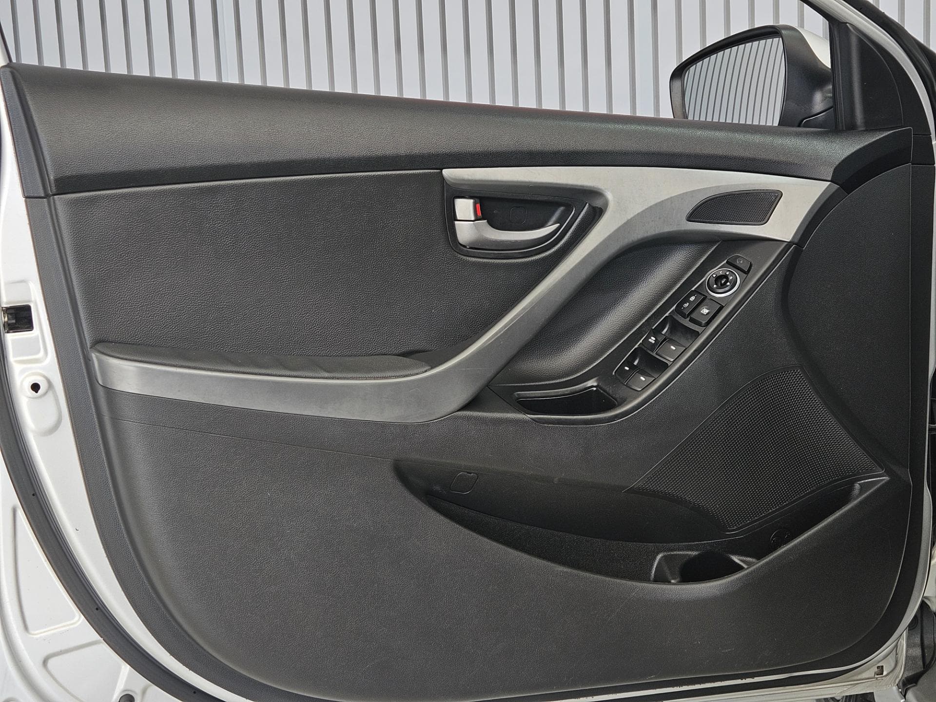 Hyundai Elantra 2016 miniatura 16