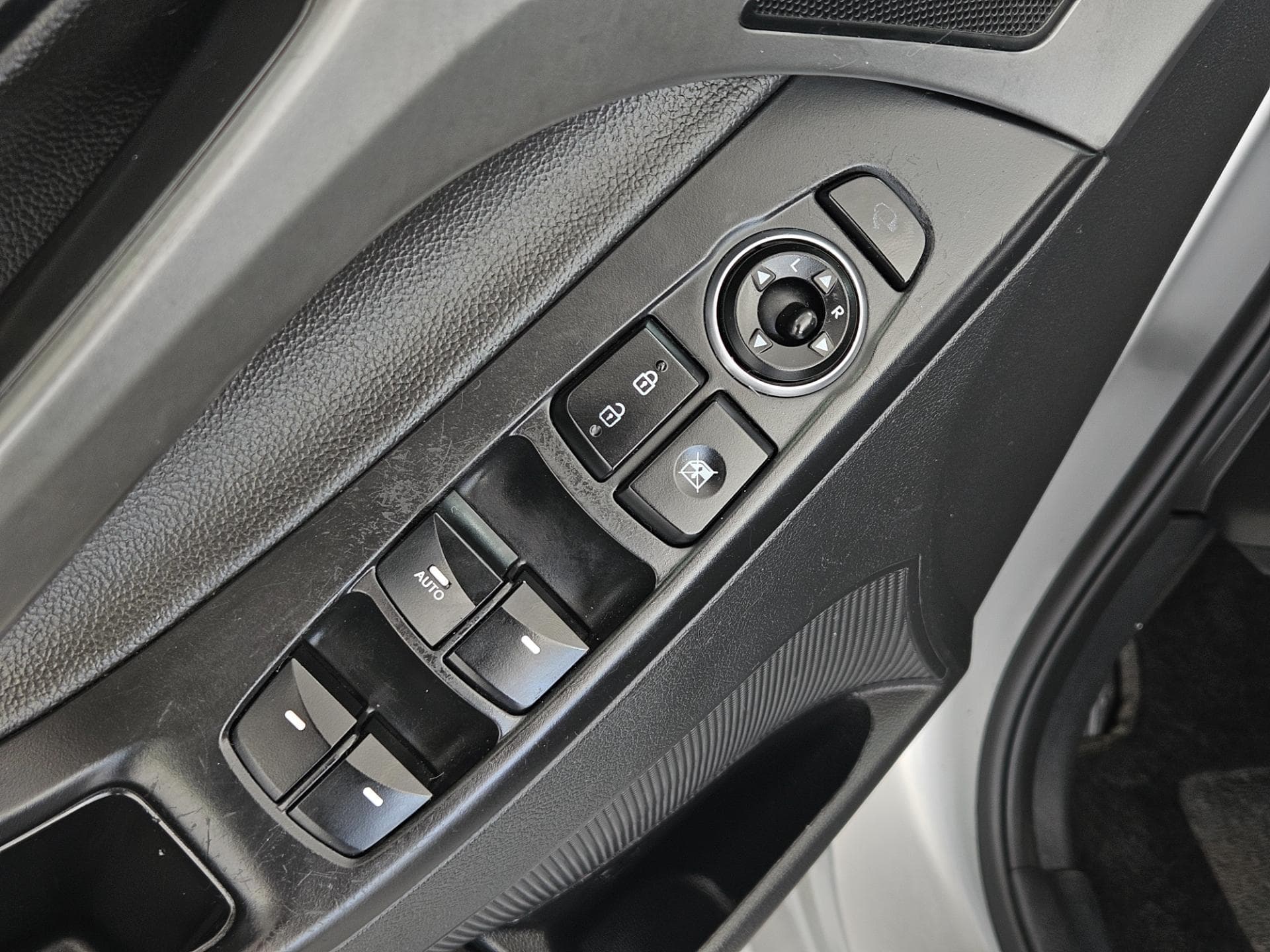 Hyundai Elantra 2016 miniatura 15