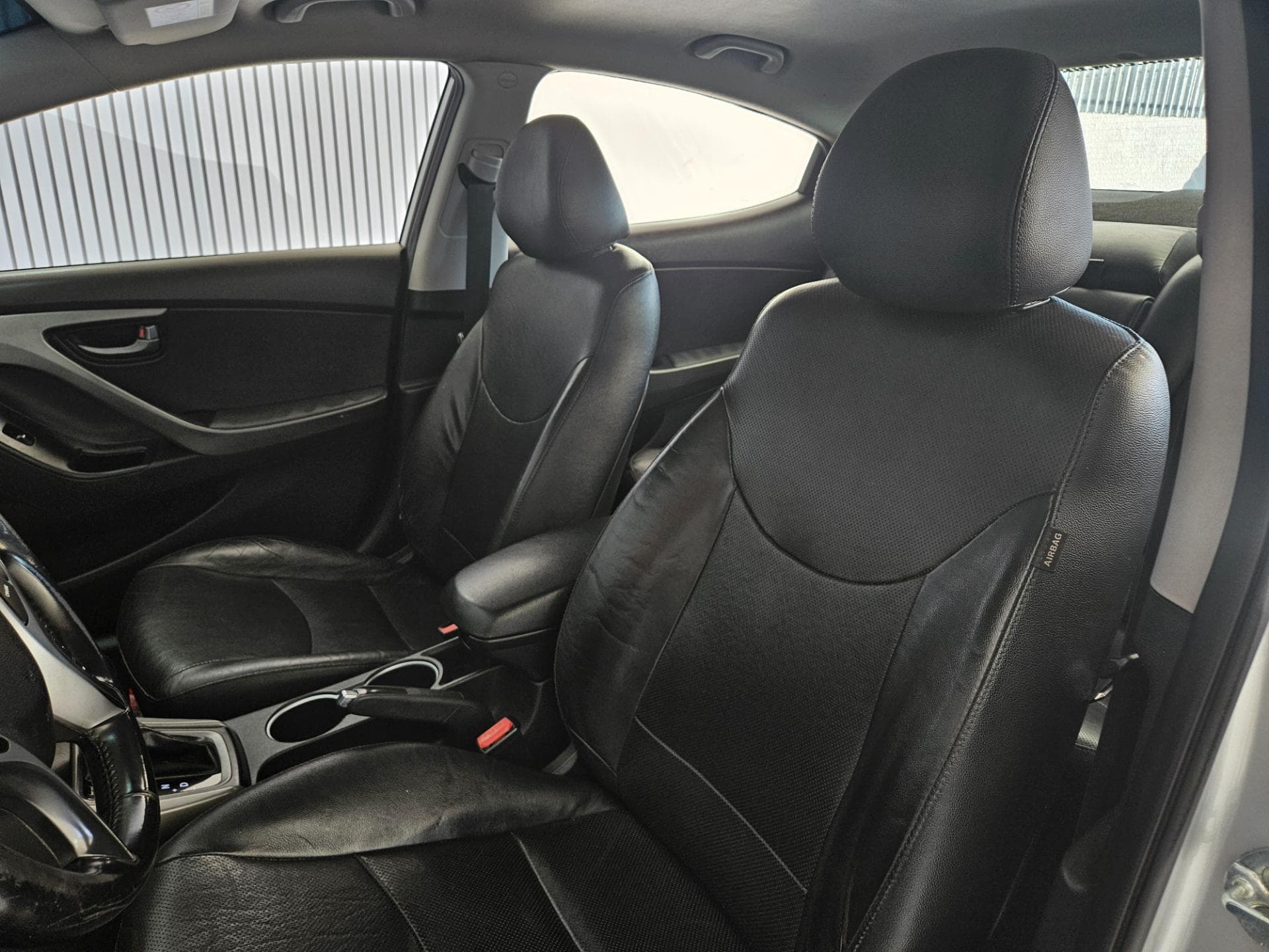 Hyundai Elantra 2016 miniatura 18