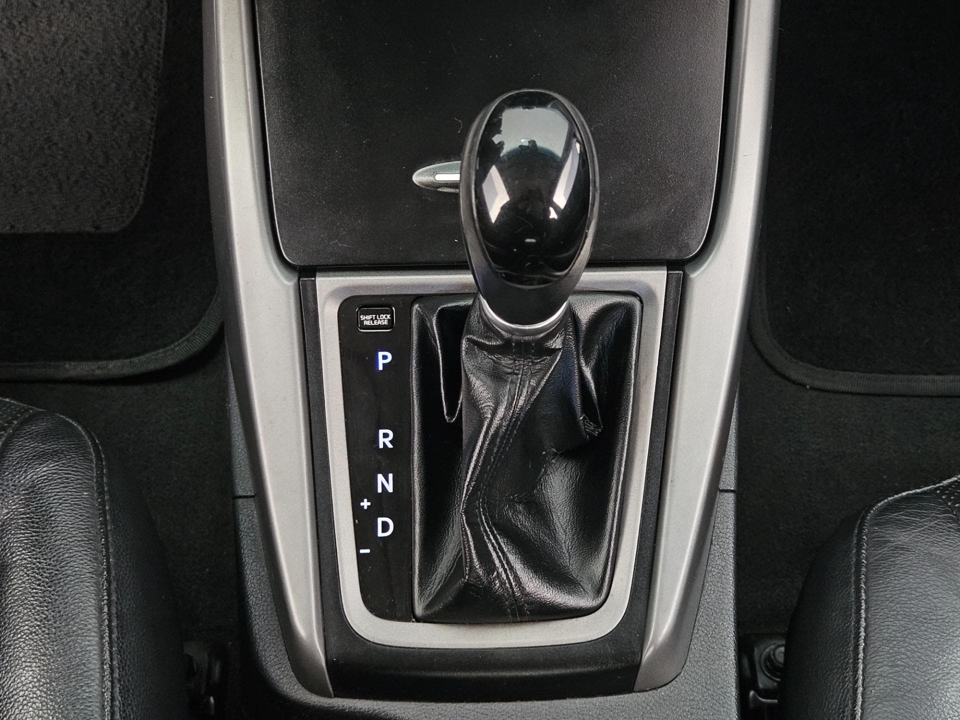 Hyundai Elantra 2016 miniatura 11