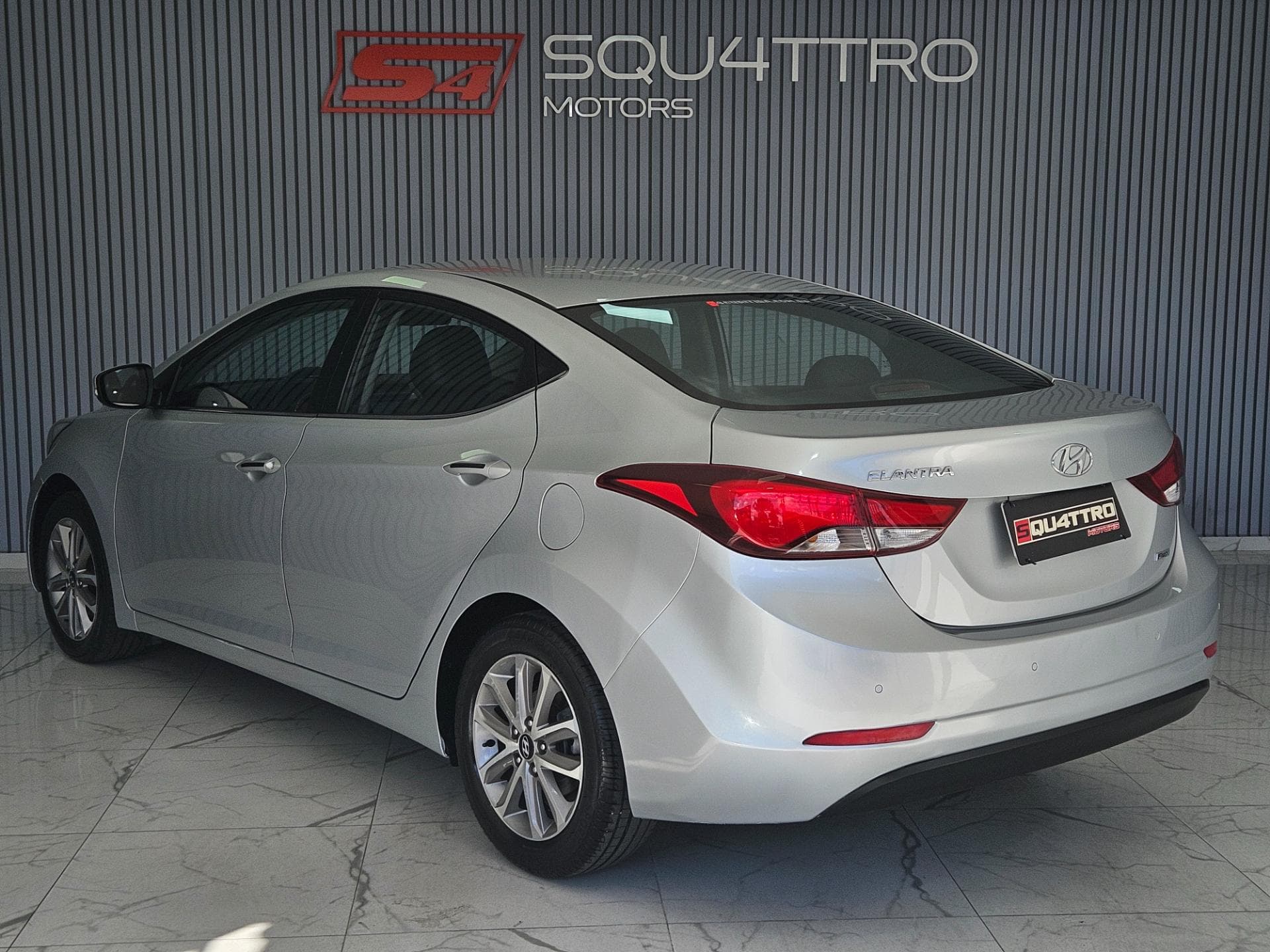 Hyundai Elantra 2016 miniatura 6