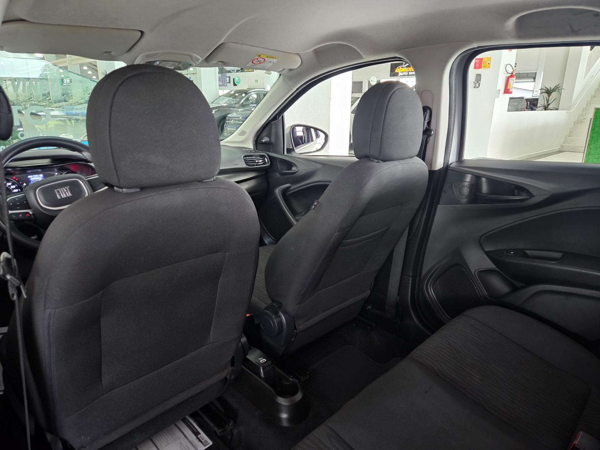 Fiat Cronos Drive 1.3 Flex 2023 miniatura 19