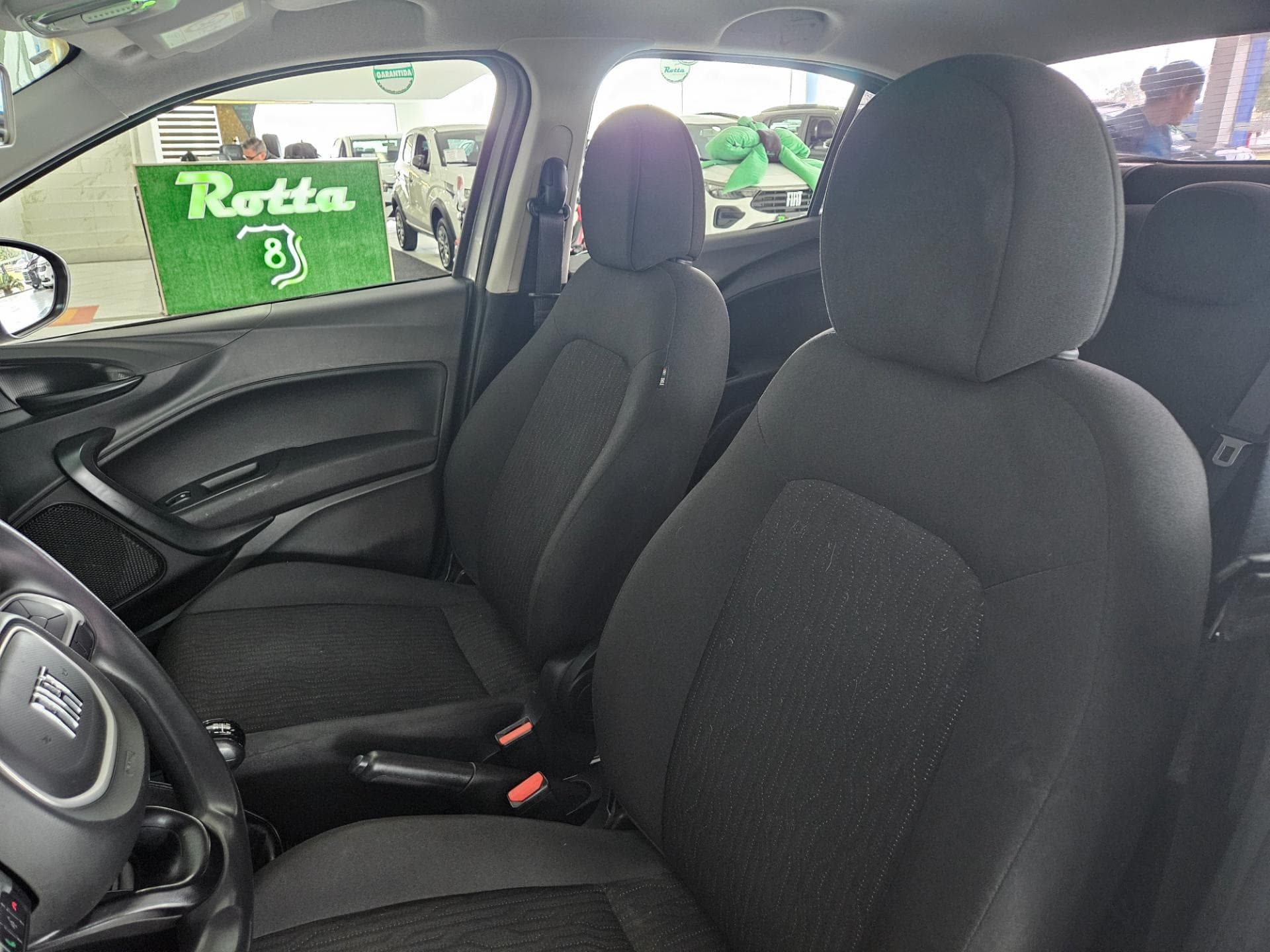 Fiat Cronos Drive 1.3 Flex 2023 miniatura 17