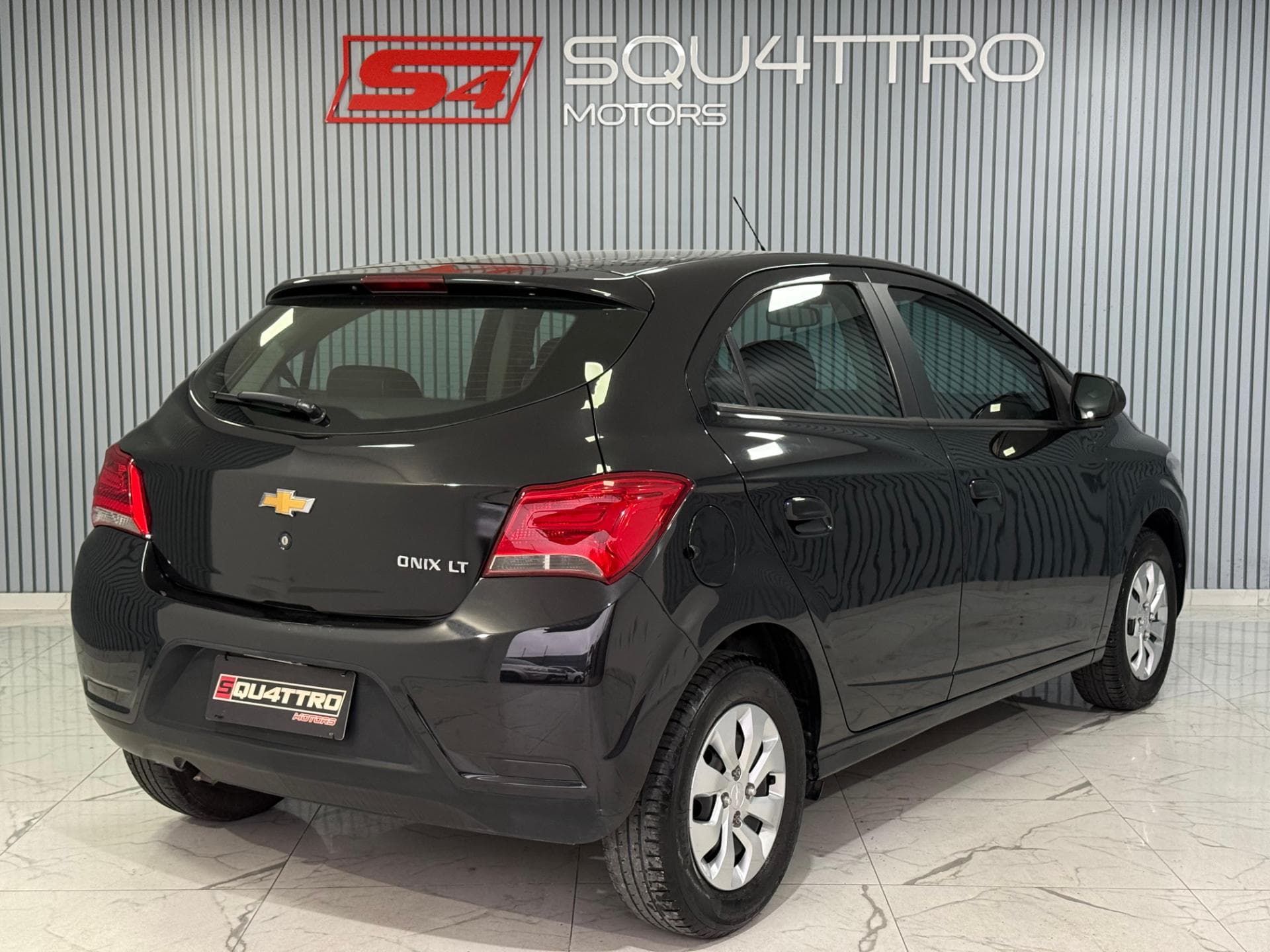 Chevrolet Onix 1.0mt Lt 2017 miniatura 4