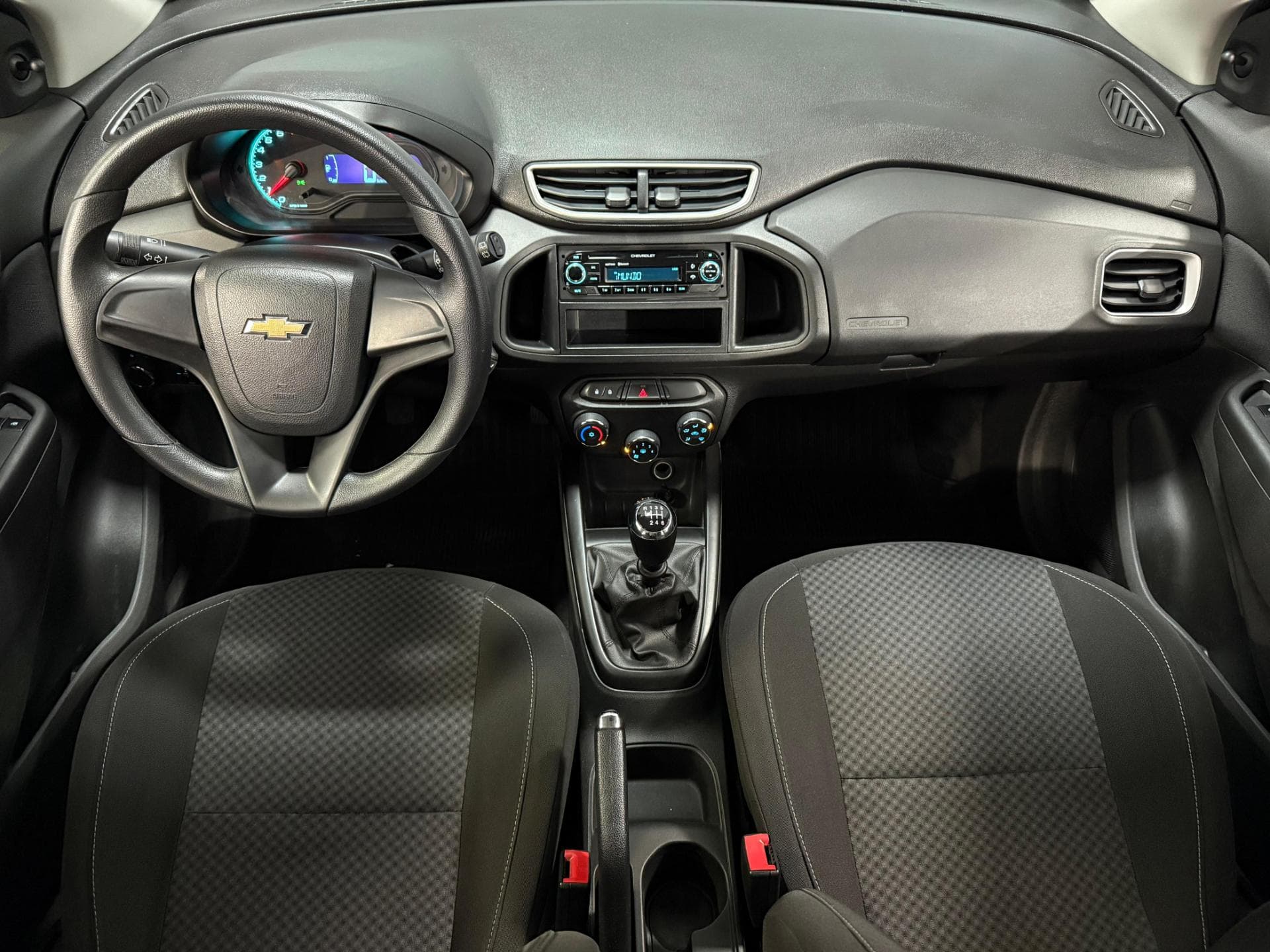 Chevrolet Onix 1.0mt Lt 2017 miniatura 8