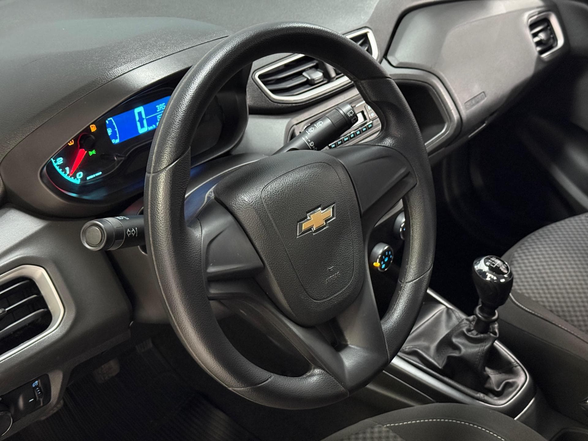 Chevrolet Onix 1.0mt Lt 2017 miniatura 7