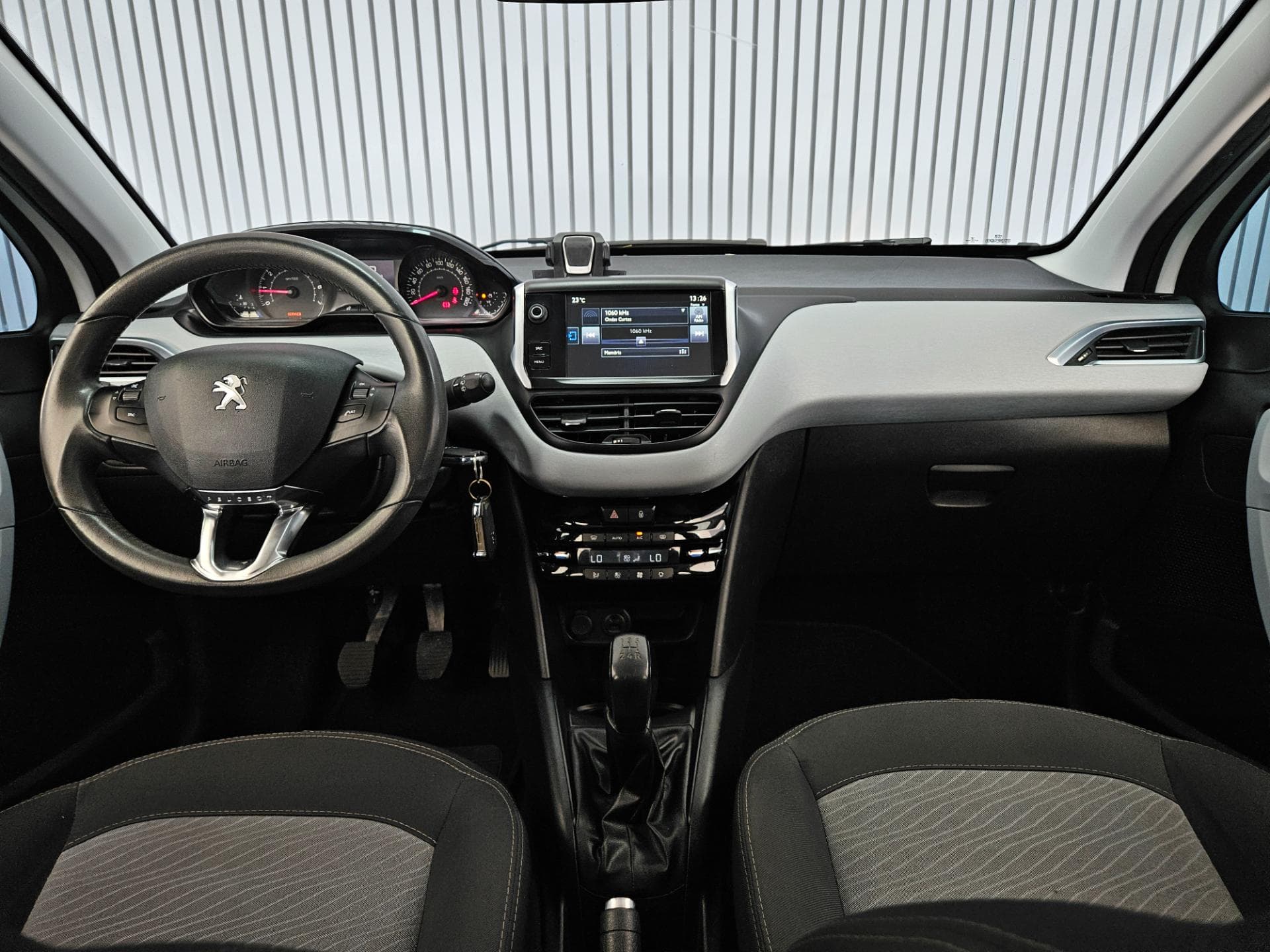 Peugeot 208 Active Pack 2016 miniatura 27