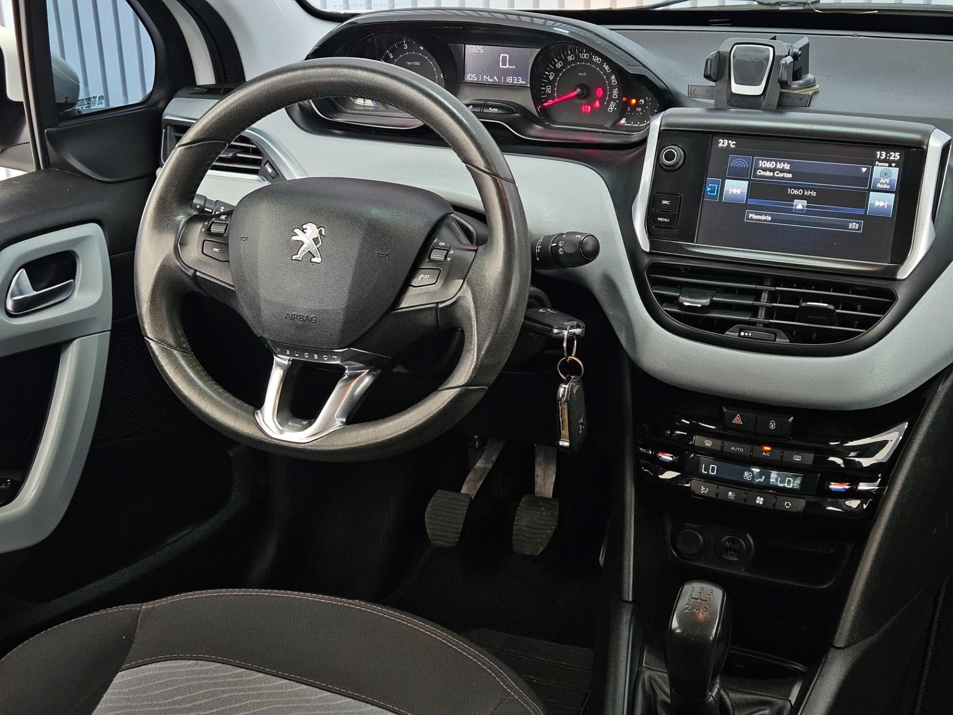 Peugeot 208 Active Pack 2016 miniatura 21