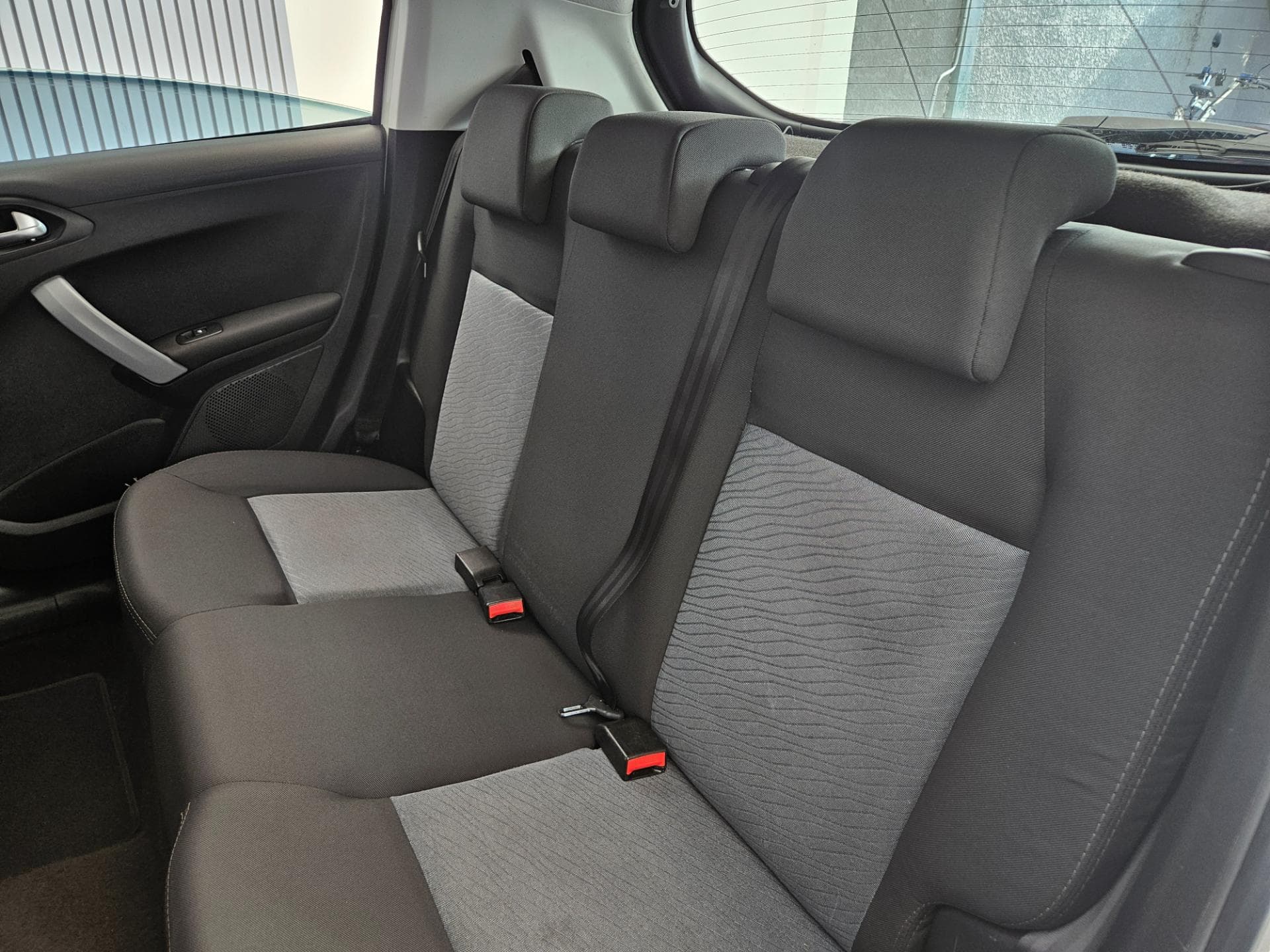Peugeot 208 Active Pack 2016 miniatura 19