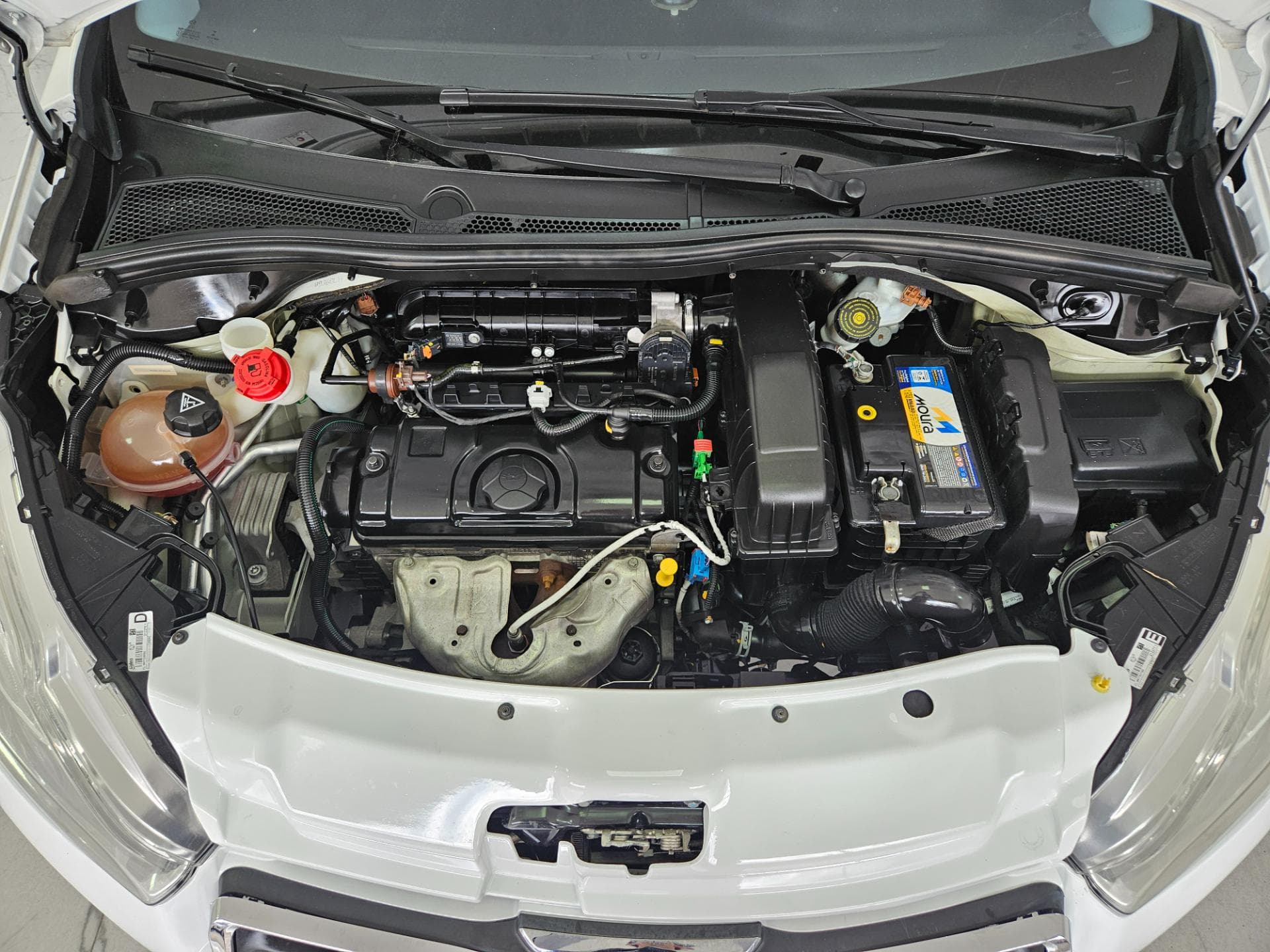 Peugeot 208 Active Pack 2016 miniatura 25