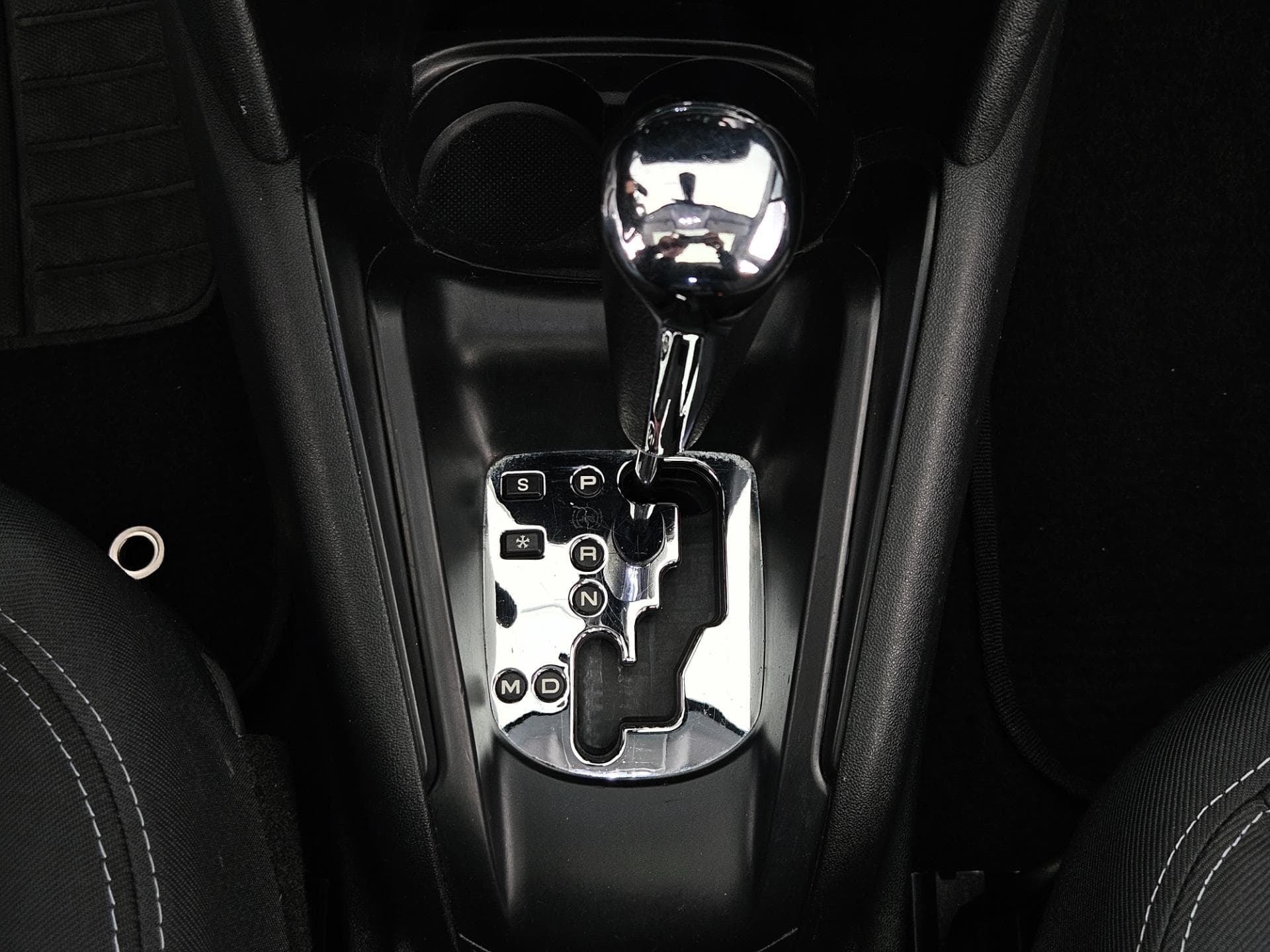 Peugeot 208 Griffe A 2016 miniatura 11