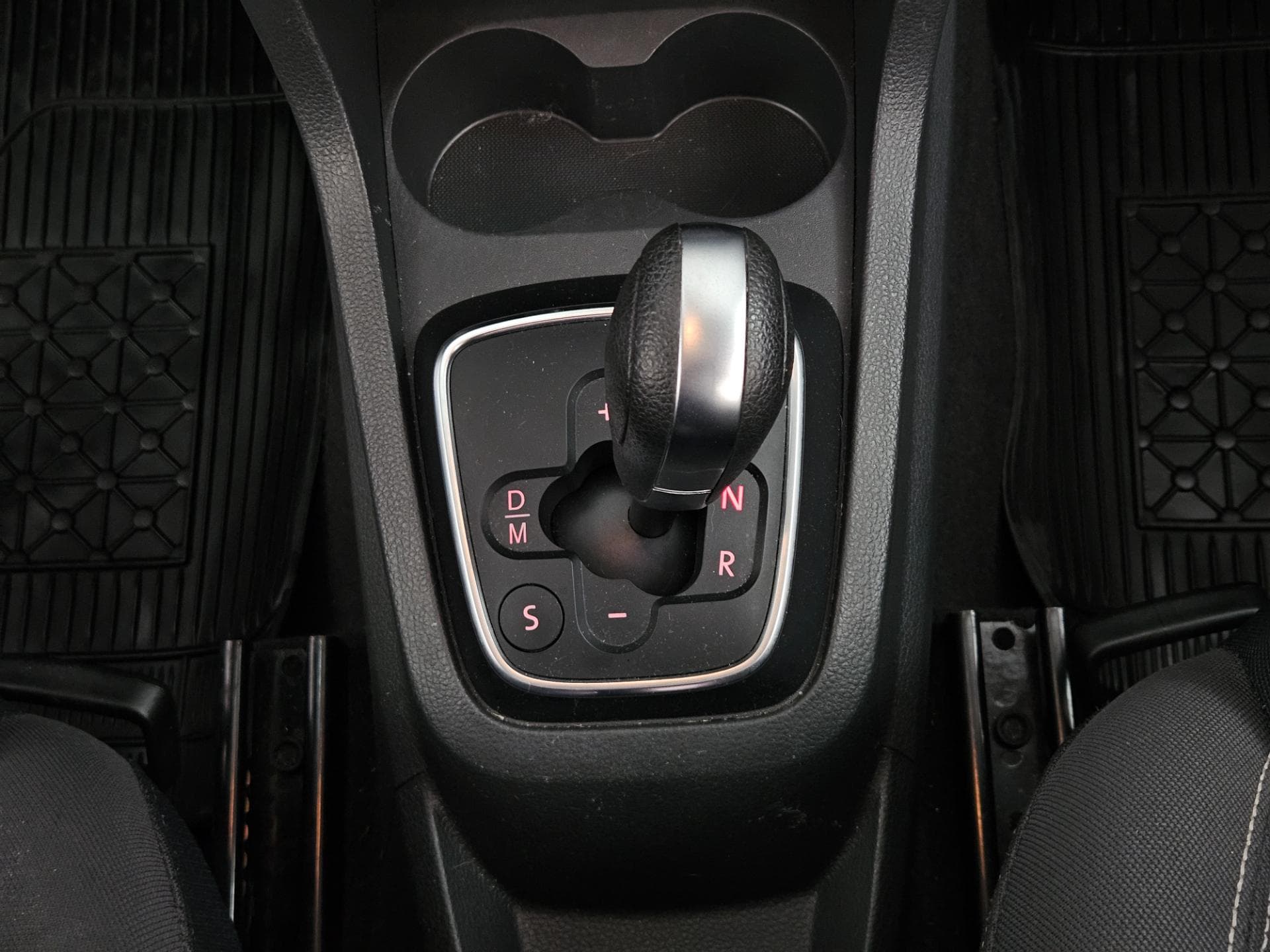 Volkswagen Spacefox Sport.gii 2011 miniatura 11