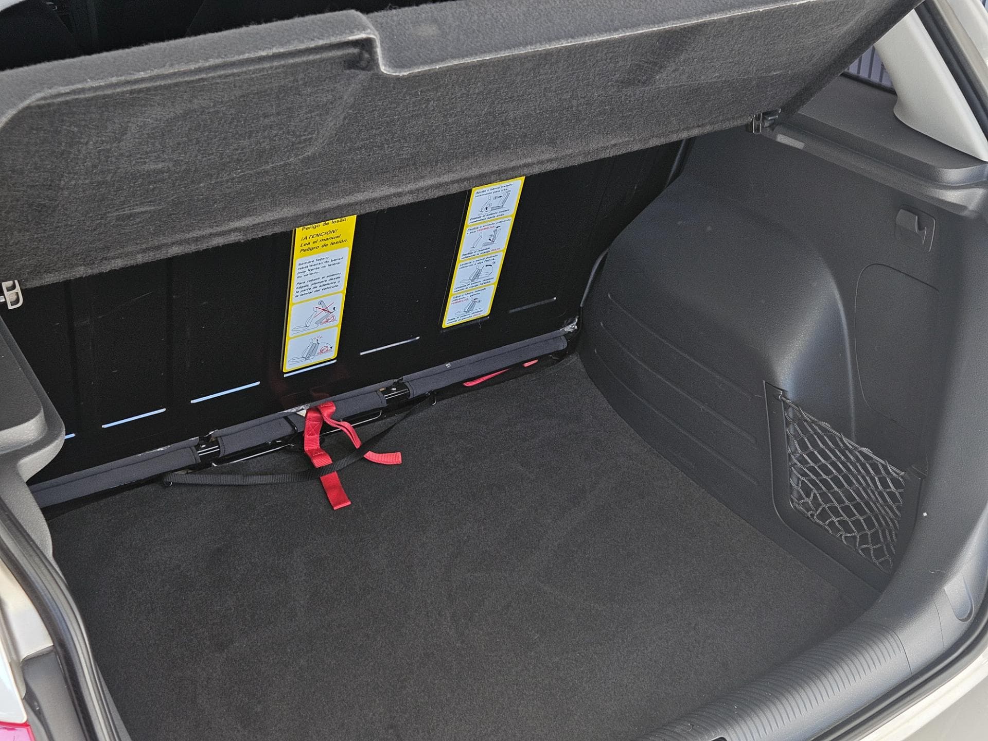 Volkswagen Spacefox Sport.gii 2011 miniatura 23