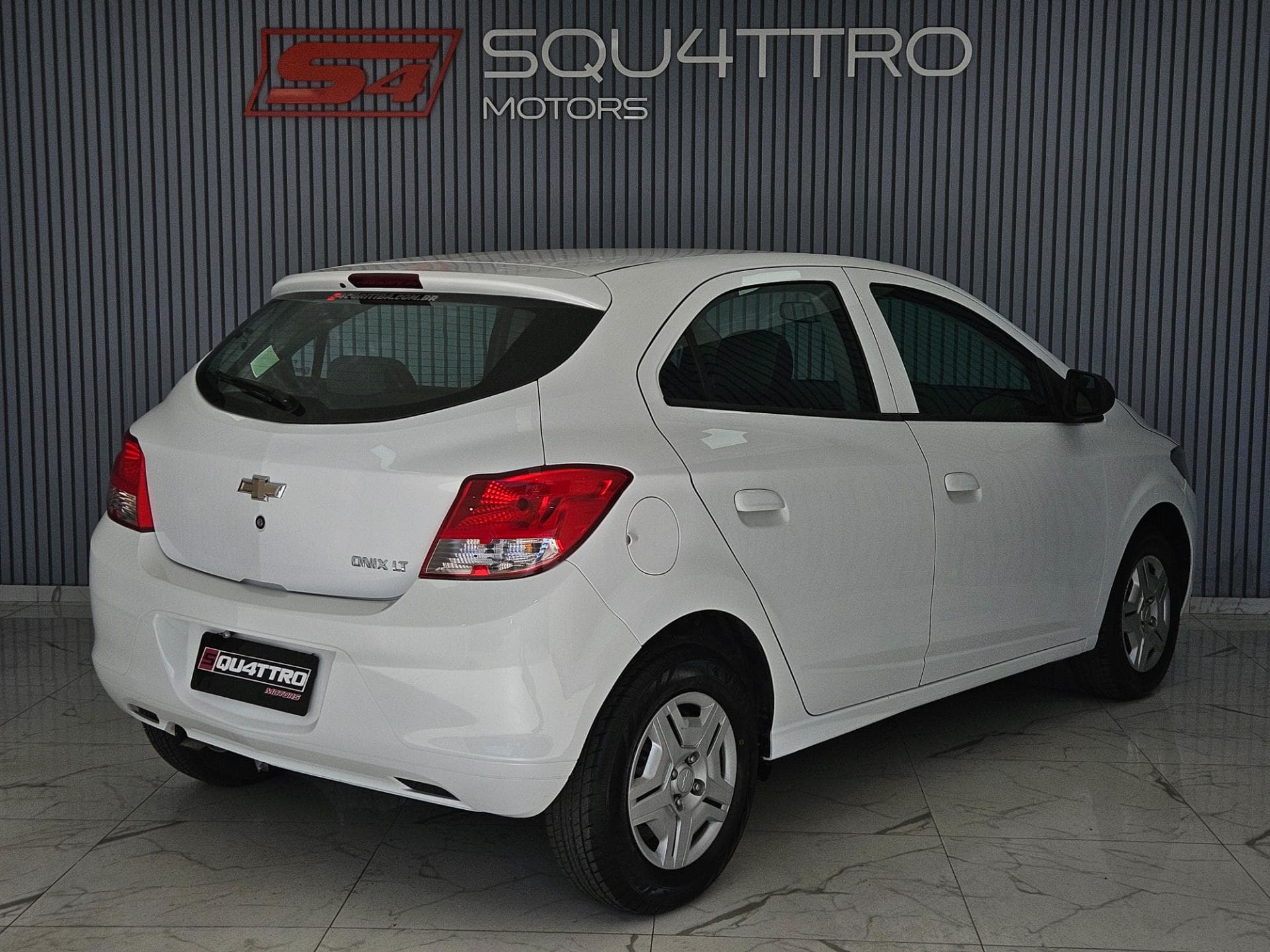Chevrolet Onix 1.0mt Lt 2015 miniatura 4