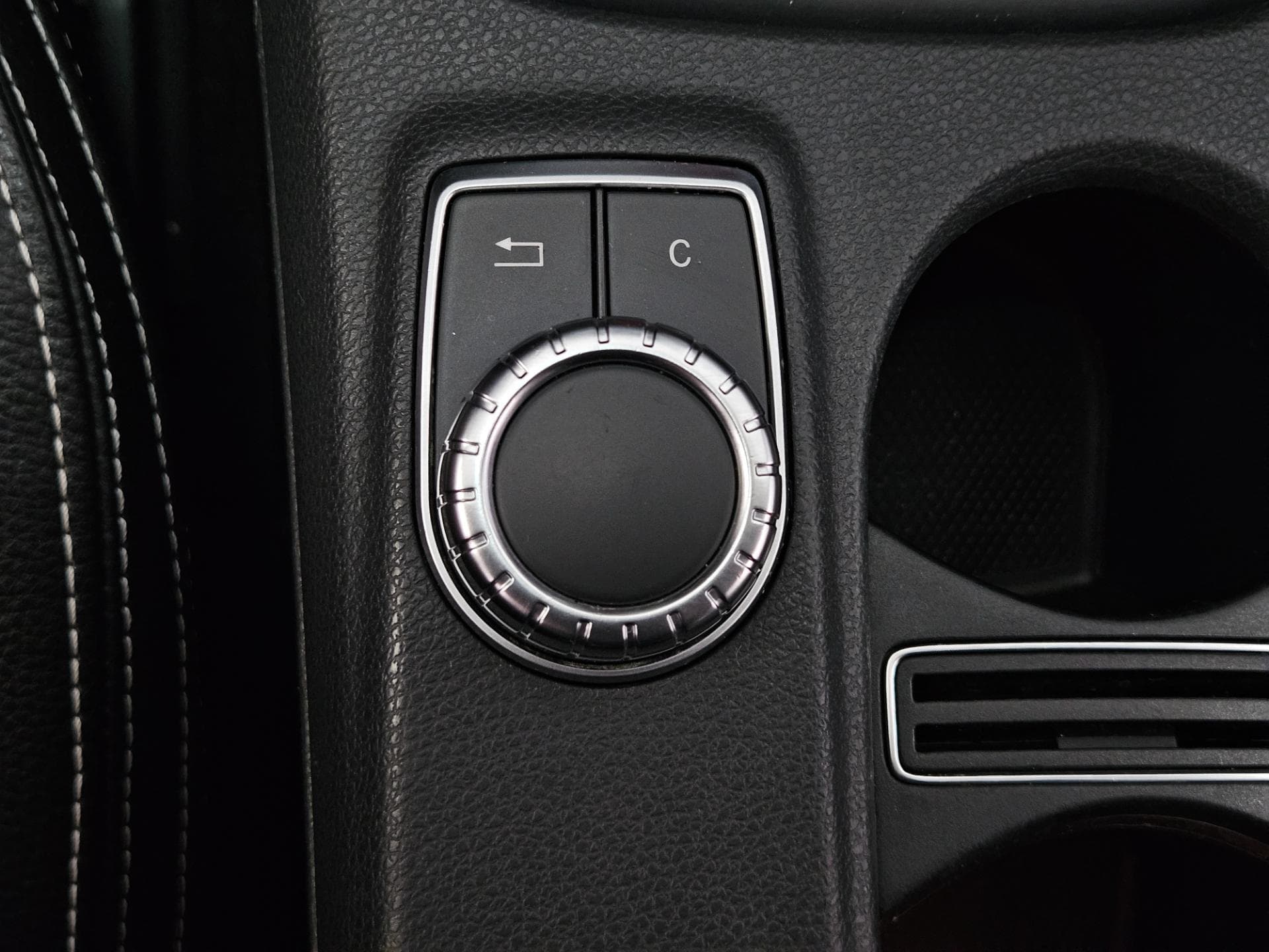 Mercedes-Benz A200turbo 2015 miniatura 14