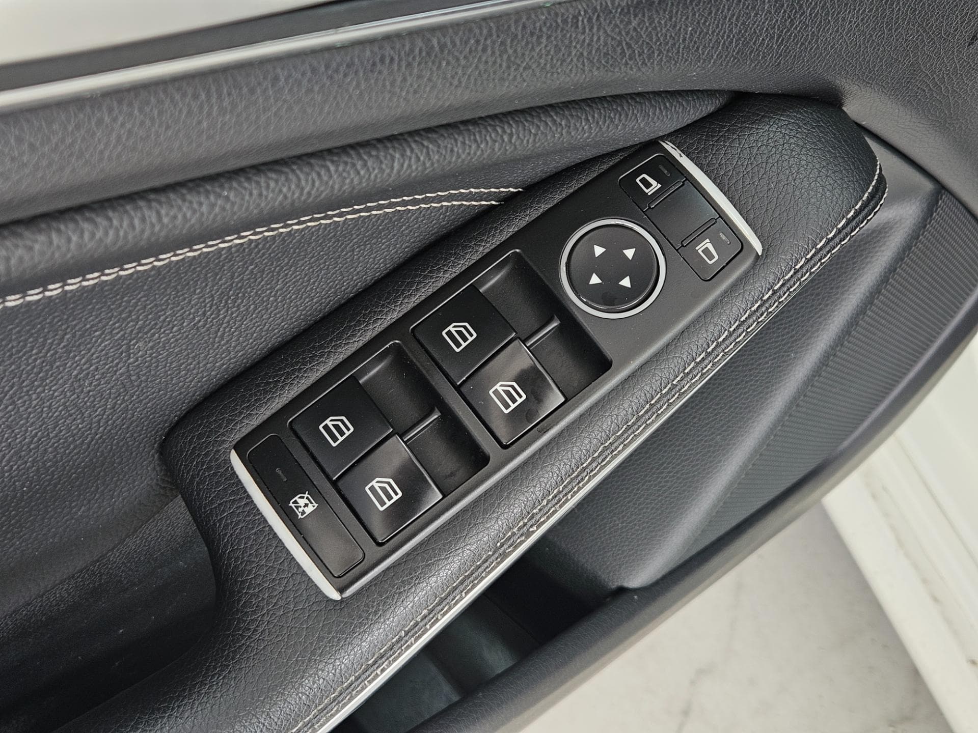Mercedes-Benz A200turbo 2015 miniatura 17