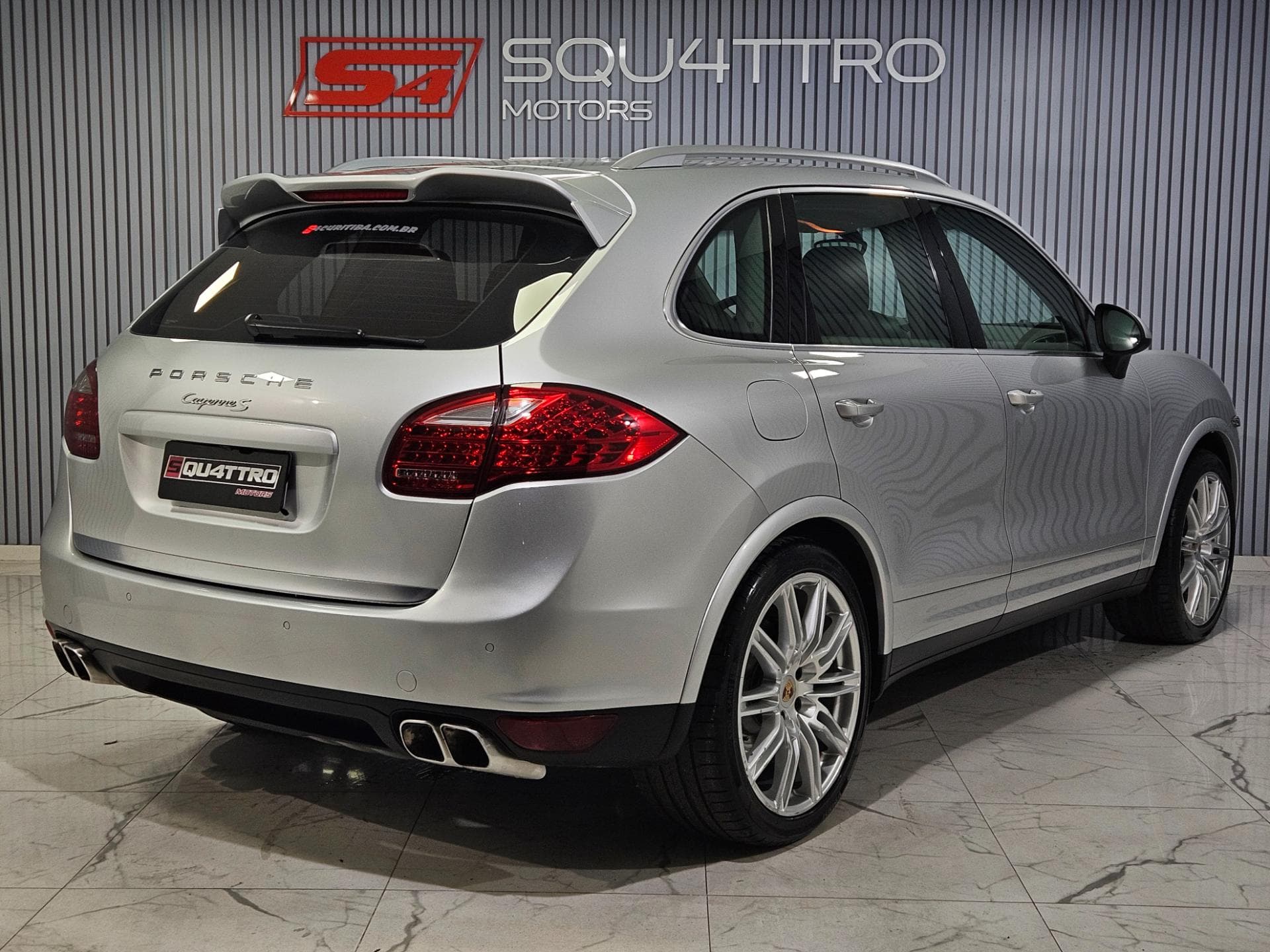 Porsche Cayenne S 2014 miniatura 4