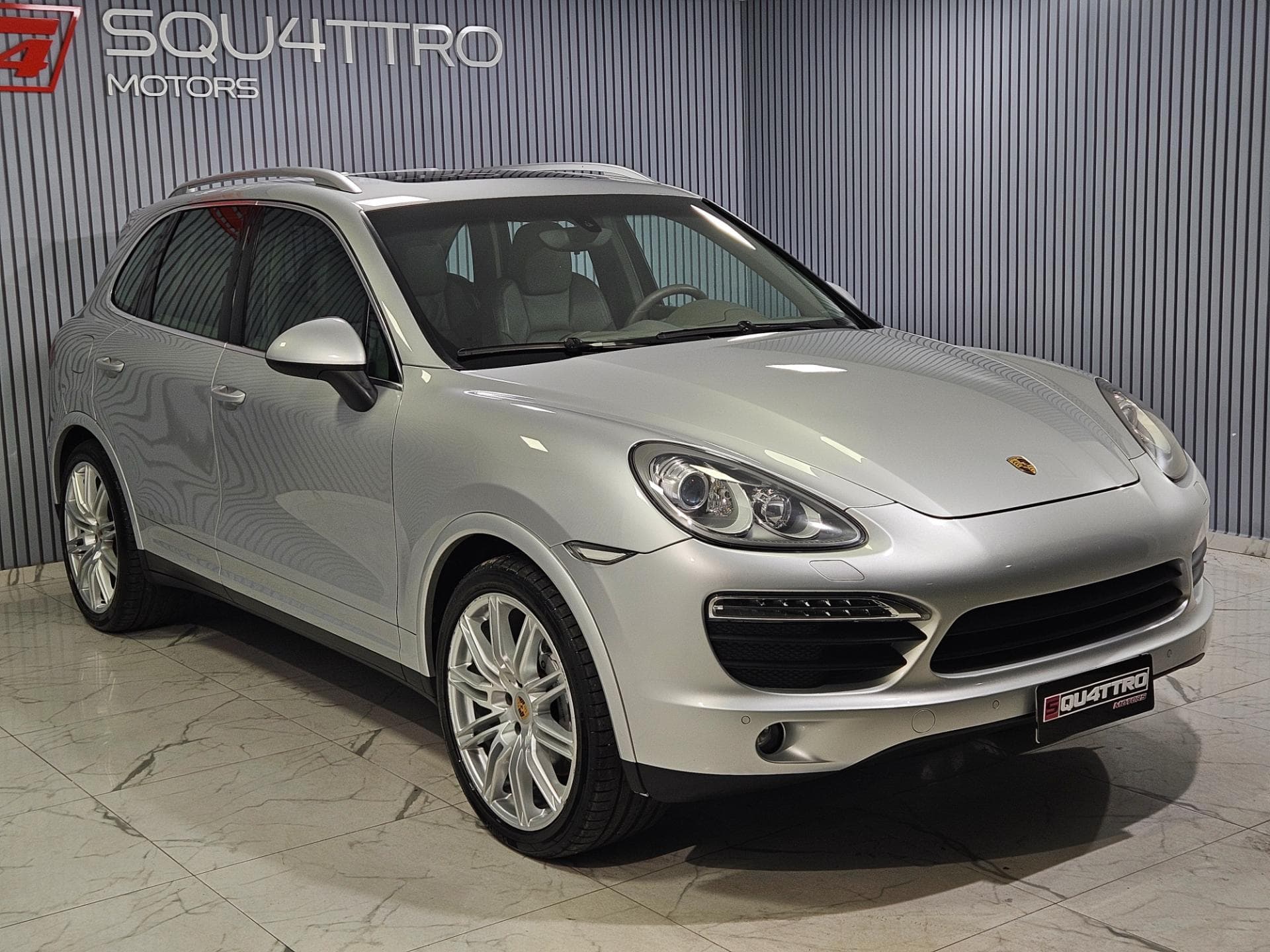 Porsche Cayenne S 2014 miniatura 26