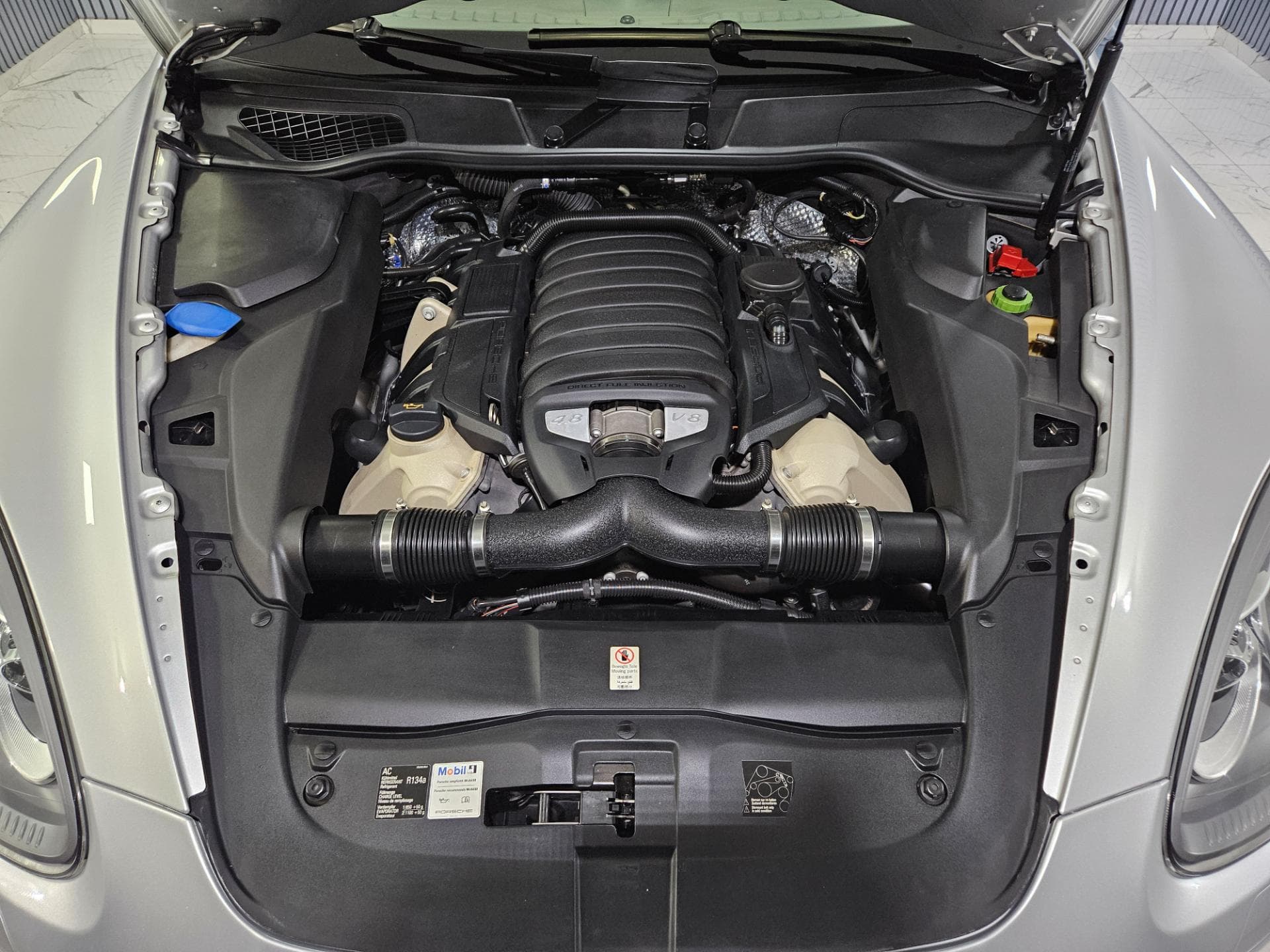Porsche Cayenne S 2014 miniatura 27