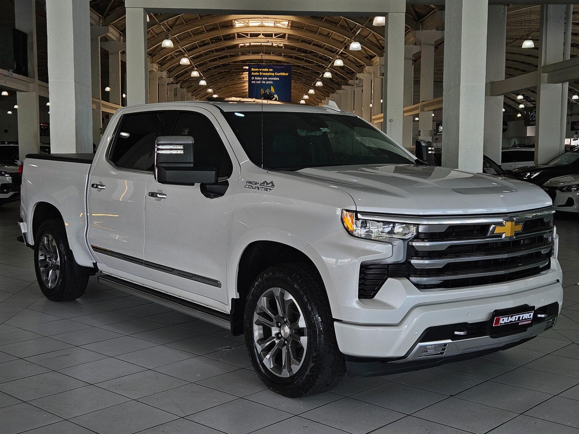 Chevrolet Silverado High Country 5.3 V8 Awd Aut. 2024 miniatura 3