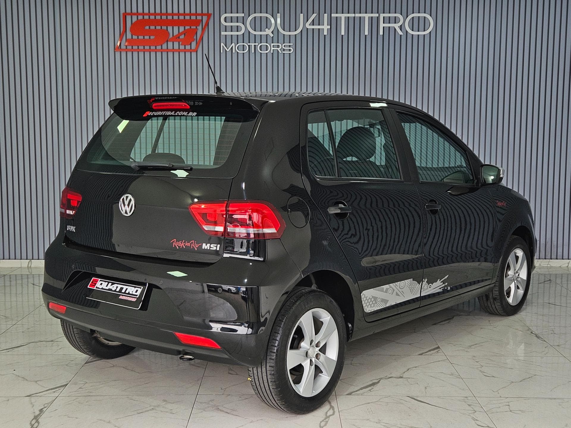 Volkswagen Novo Fox Rock Rio Mb 2016 miniatura 4