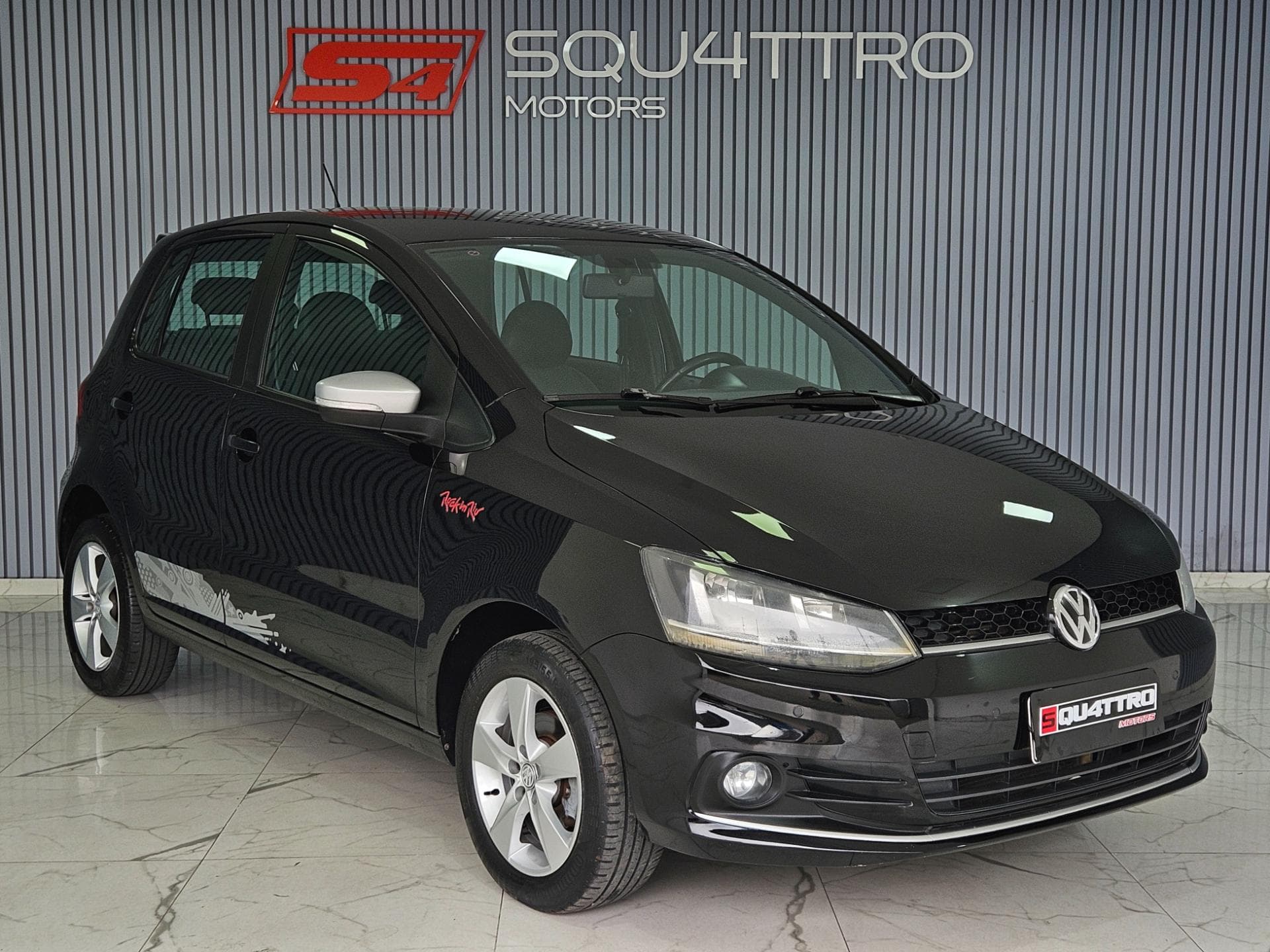 Volkswagen Novo Fox Rock Rio Mb 2016 miniatura 3