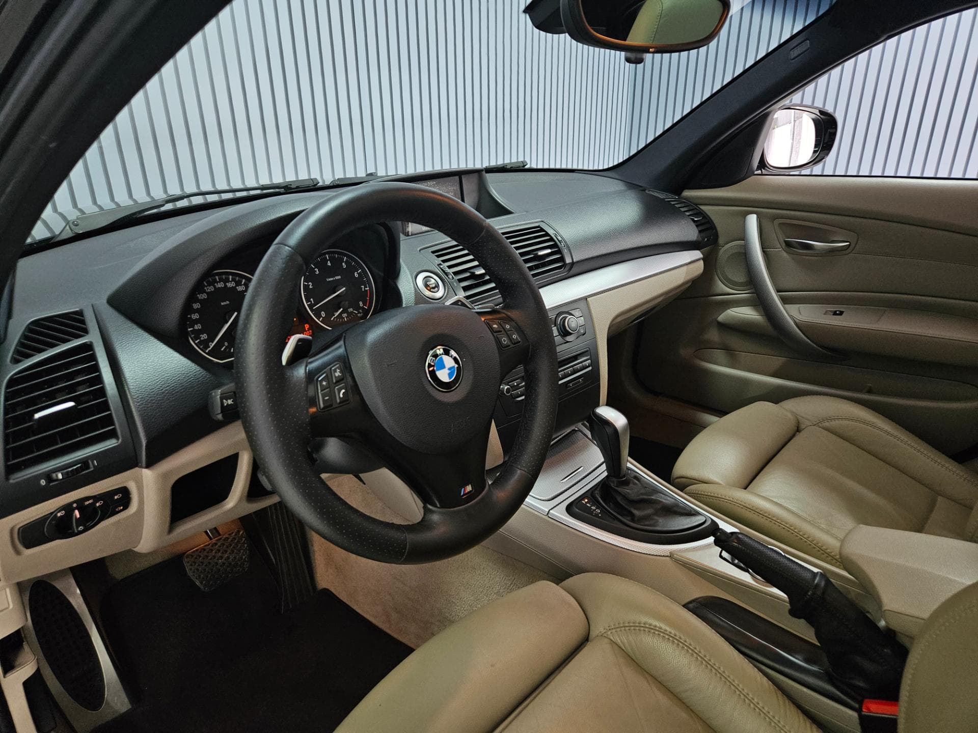 Bmw 130i Ud51 2011 miniatura 16